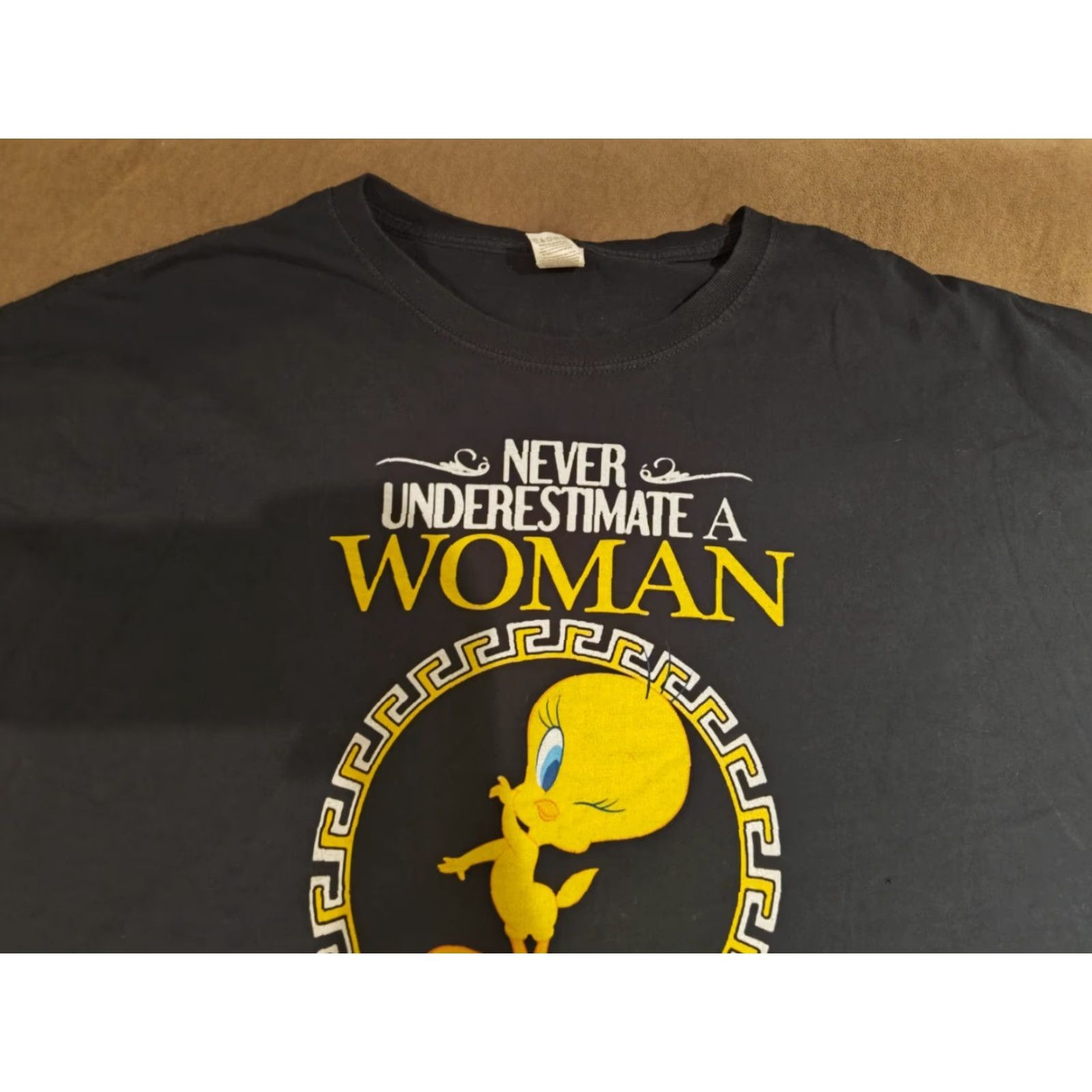 Fruit Of The Loom Fruit of the Loom Women’s T-Shirt 4XL Black Round Neck Short Sleeve Love Tweety Classic Relaxed Fit Size XXL / US 16-18 / IT 52-54 - 3 Thumbnail