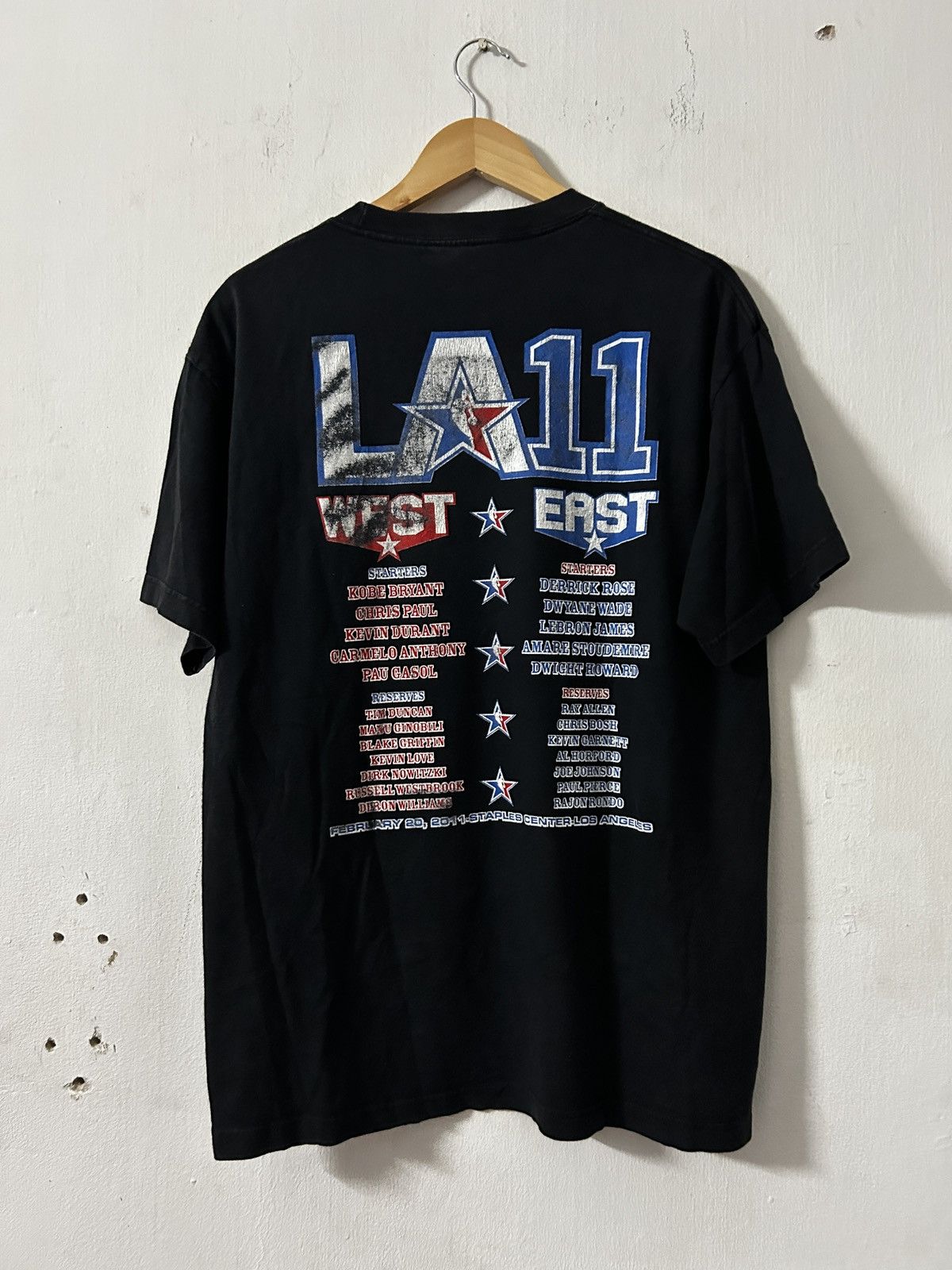 NBA Vintage raptee all star match kobe braynt vs lebron james Size US L / EU 52-54 / 3 - 3 Thumbnail