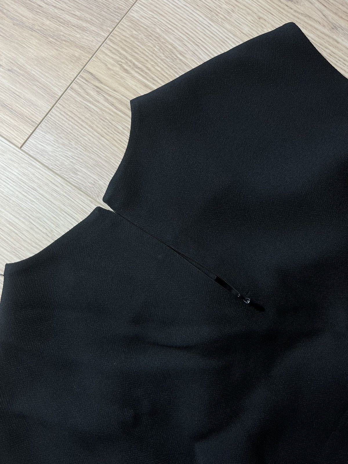 Balenciaga Balenciaga Black Sleeveless Blouse - Size 38 (EU) - New Size S / US 4 / IT 40 - 5 Thumbnail