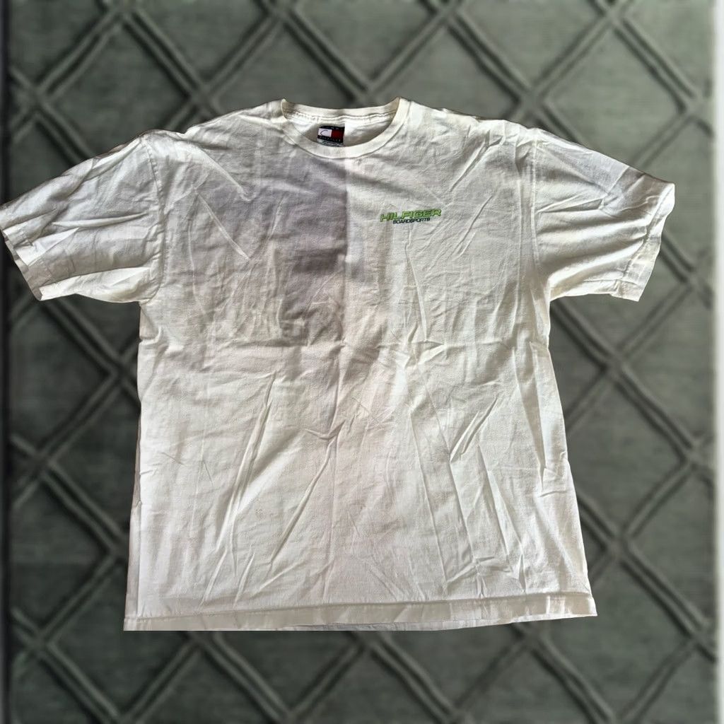 Tommy Hilfiger VINTAGE Tommy Hilfiger T Shirt Tommy Boardsports XL White 90s USA Mens Size US XL / EU 56 / 4 - 1 Thumbnail