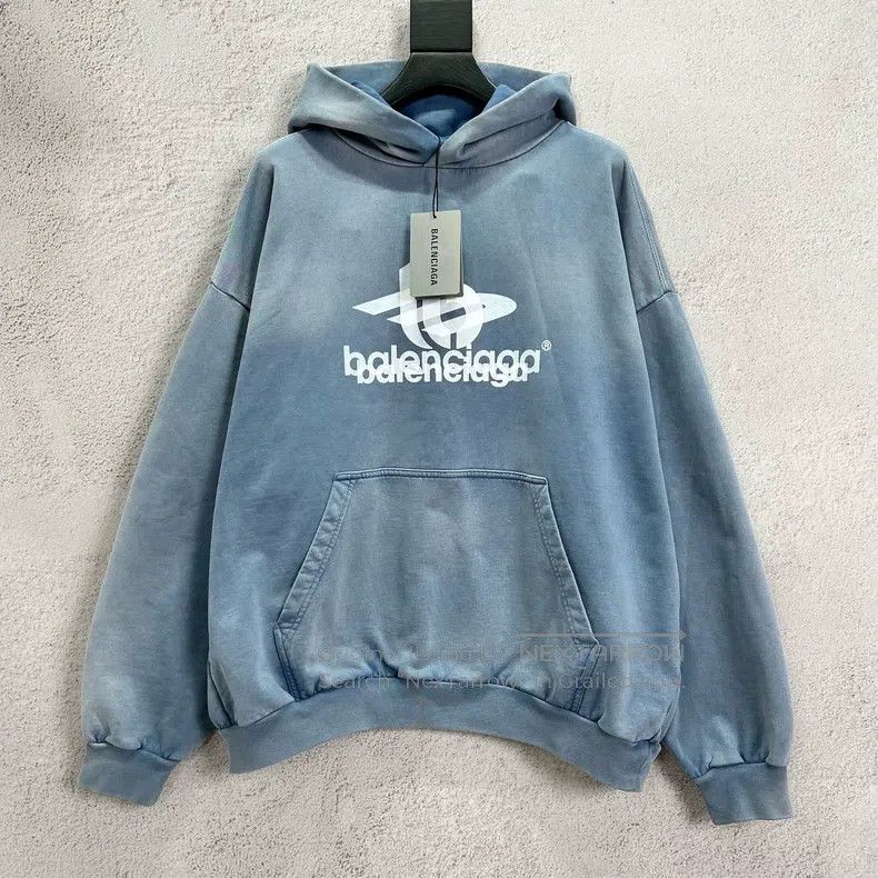 Balenciaga Balenciaga 3D Shadow Letter Washed Gradual Blue Sweatshirt Size US M / EU 48-50 / 2 - 1 Thumbnail