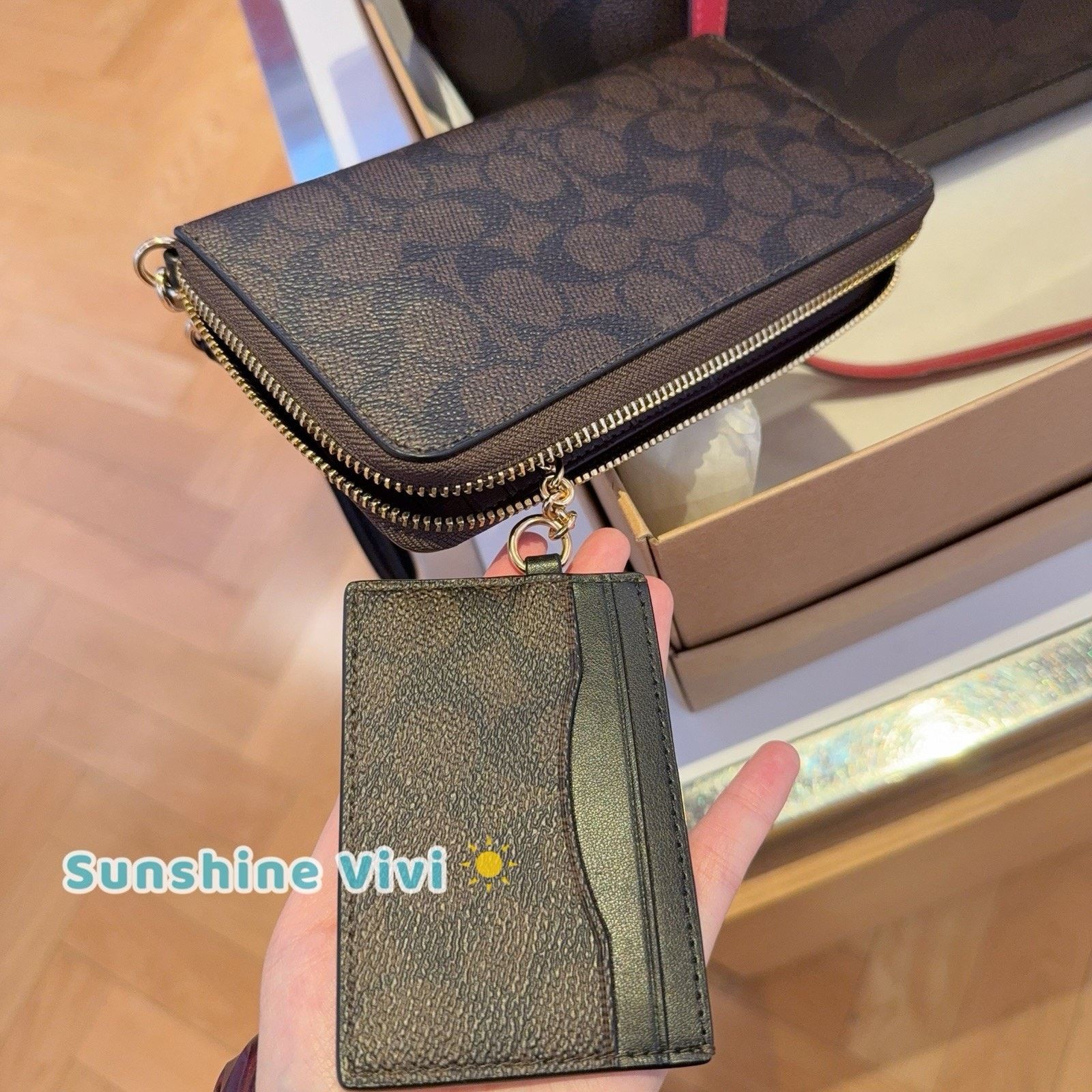 Coach NWT Coach CBZ99 Long Zip Around Wallet Detachable Card Case Size ONE SIZE - 4 Thumbnail