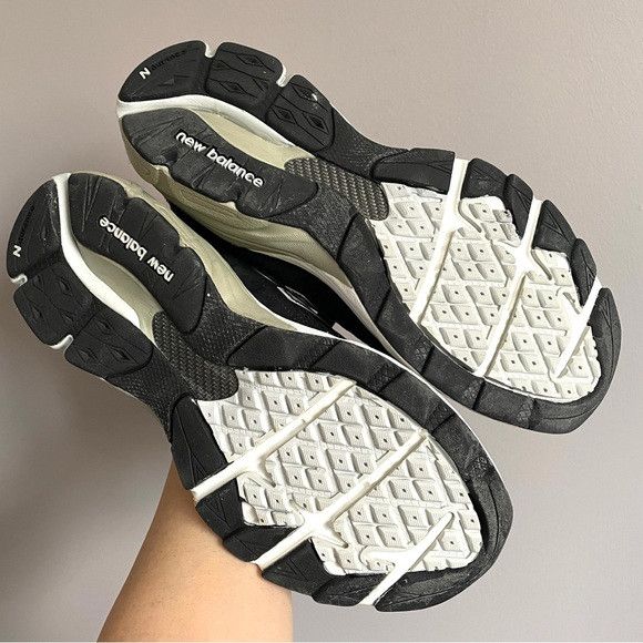 New Balance New Balance Black Made in USA 990 Sneakers - 7, worn 1X!*** Size US 7 / IT 37 - 9 Thumbnail