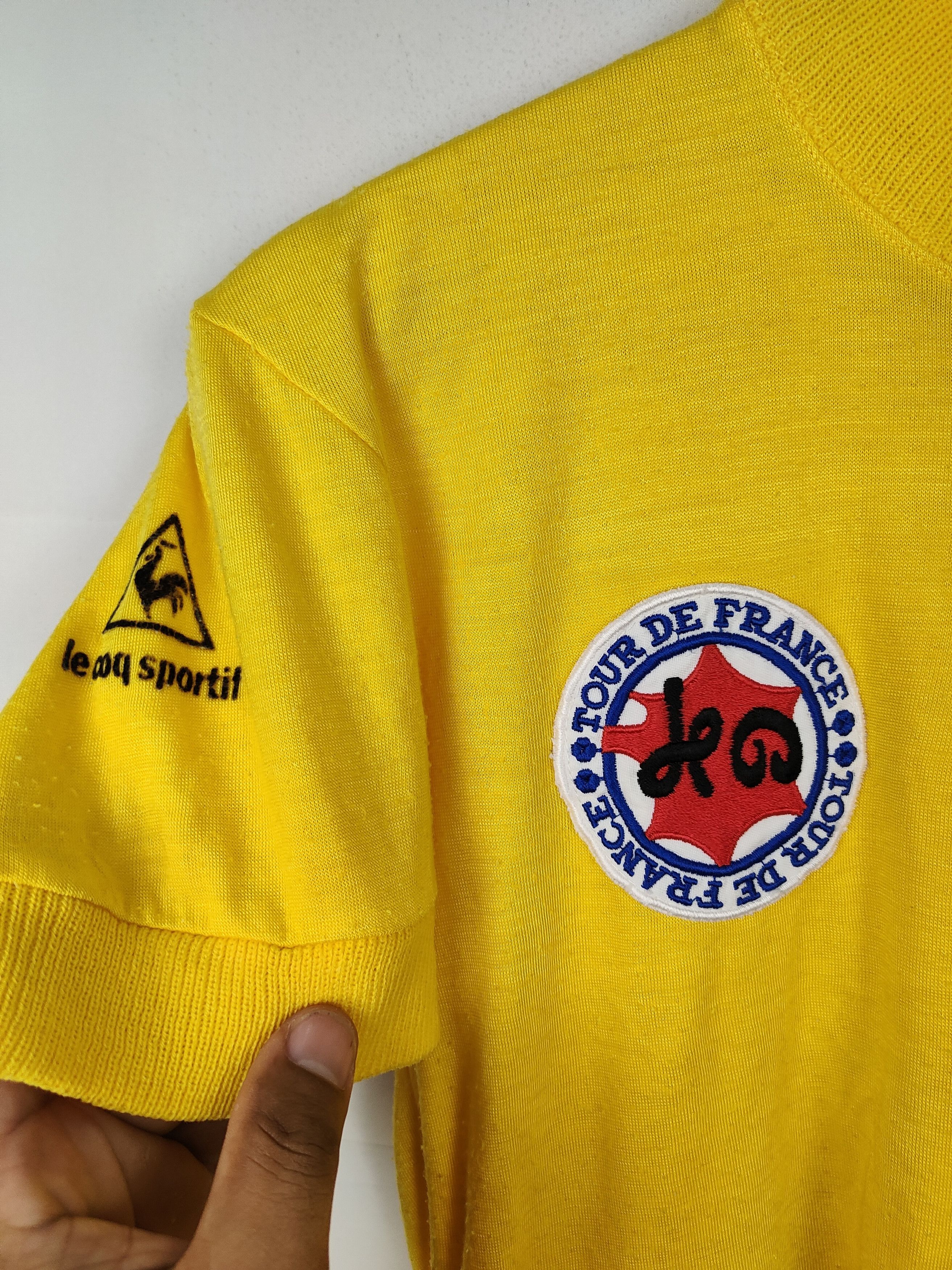 Le Coq Sportif Vintage Le Coq Sportif Le Tour de France Bicycle Shirt Size US S / EU 44-46 / 1 - 3 Thumbnail