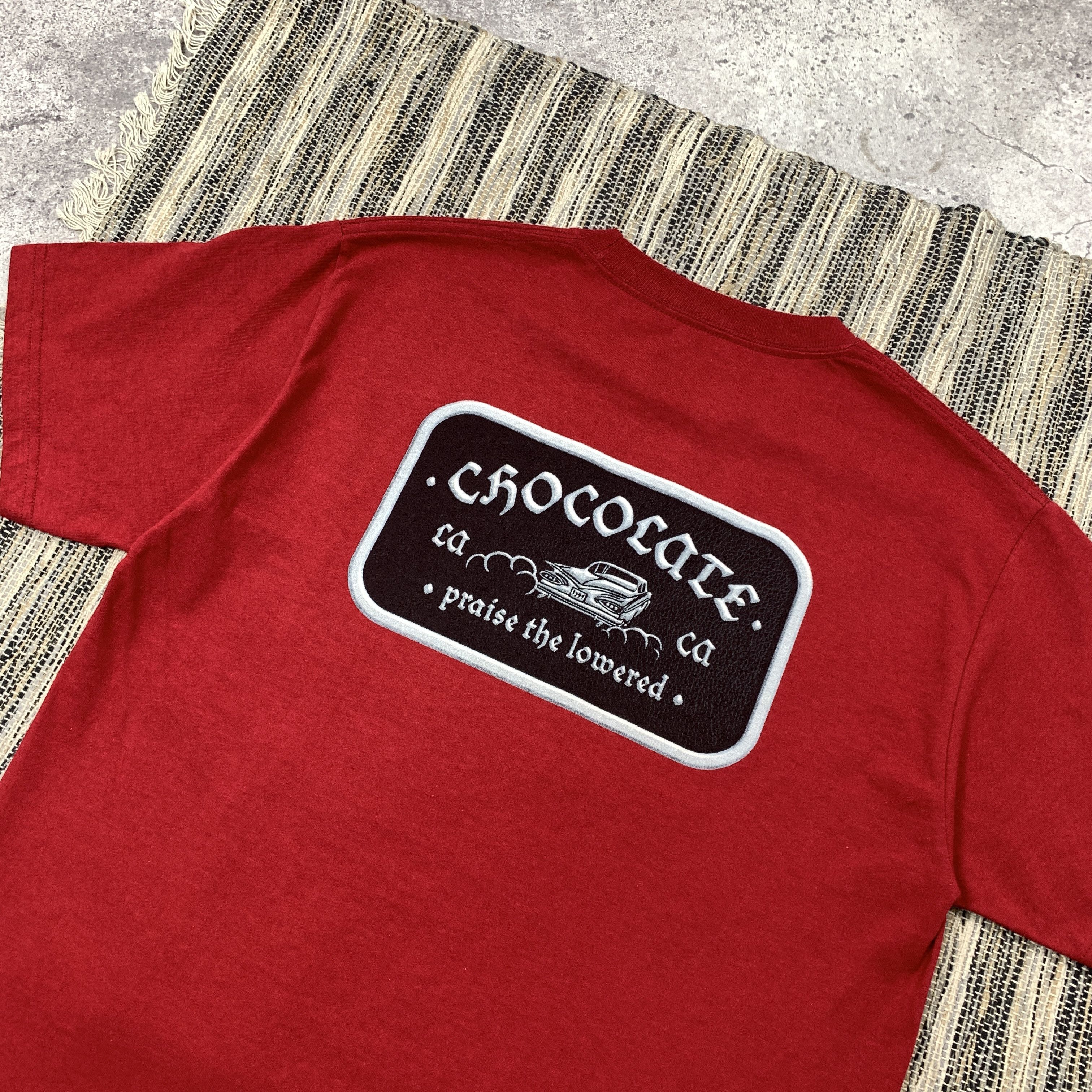 Chocolate Vintage Chocolate Praise the lowered Red Graphic Tee Shirt M Size US M / EU 48-50 / 2 - 3 Thumbnail