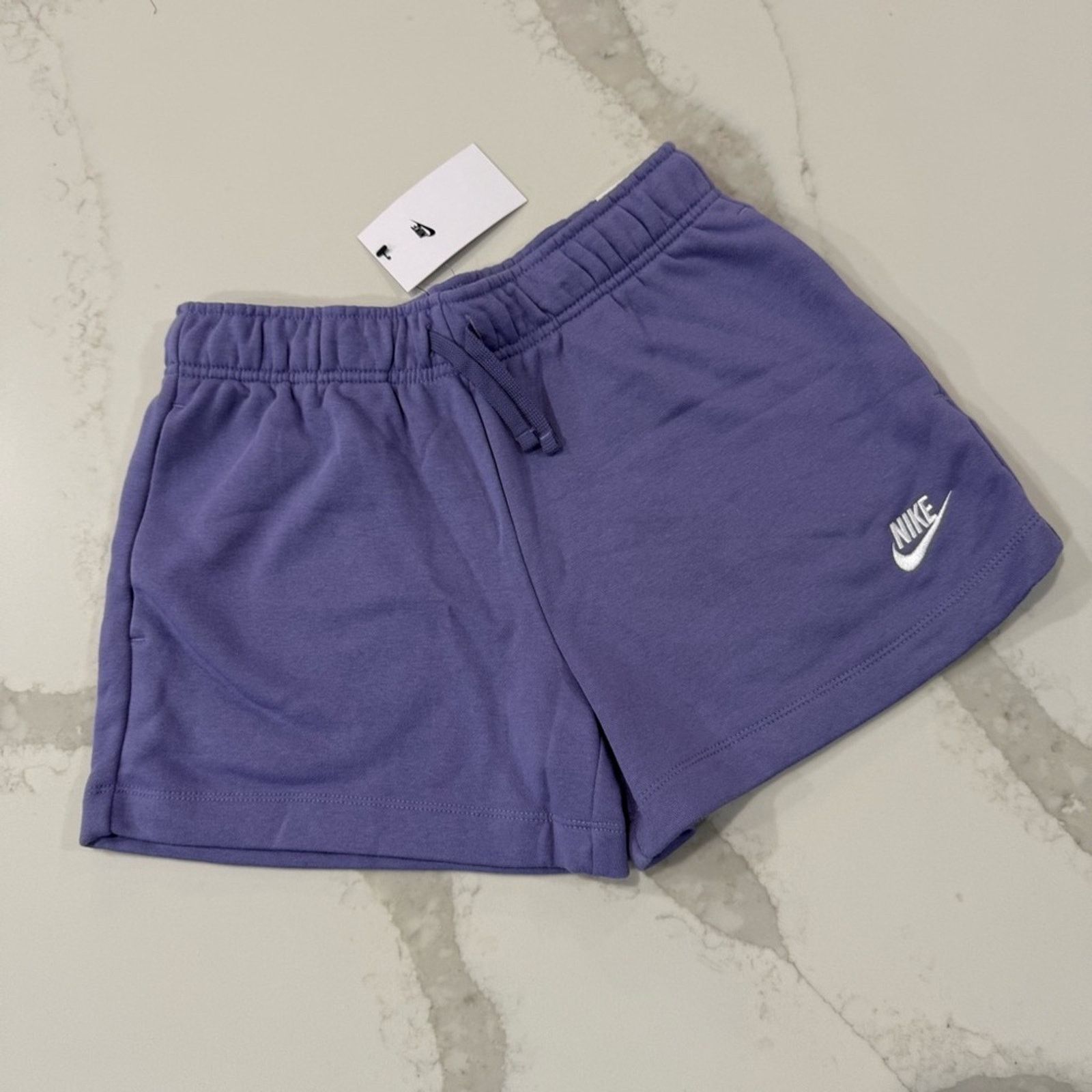 Nike Nike NWT Club Fleece Mid Rise Sweat Shorts Womens XS Purple Size 26" / US 2 / IT 38 - 1 Thumbnail