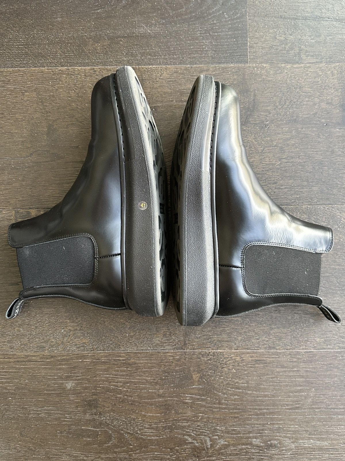 Alexander McQueen Glossed-leather exaggerated-sole Chelsea boots Size US 8 / EU 41 - 3 Thumbnail