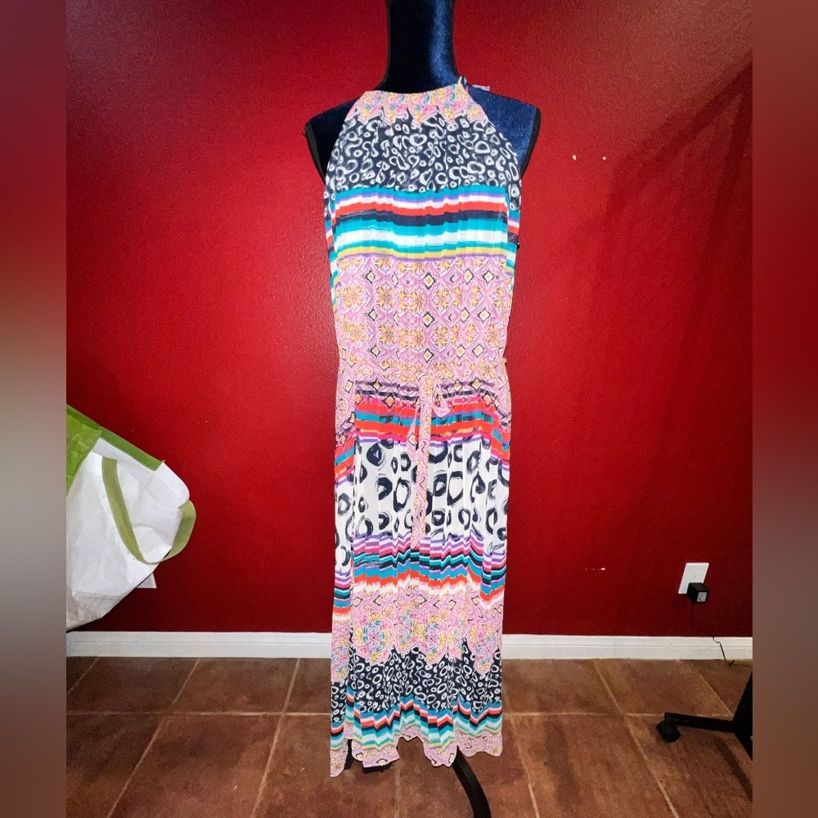 Donna Morgan Anthropologie Donna Morgan Mayrona Midi Dress size 16 NWT Size XXL / US 16-18 / IT 52-54 - 2 Thumbnail