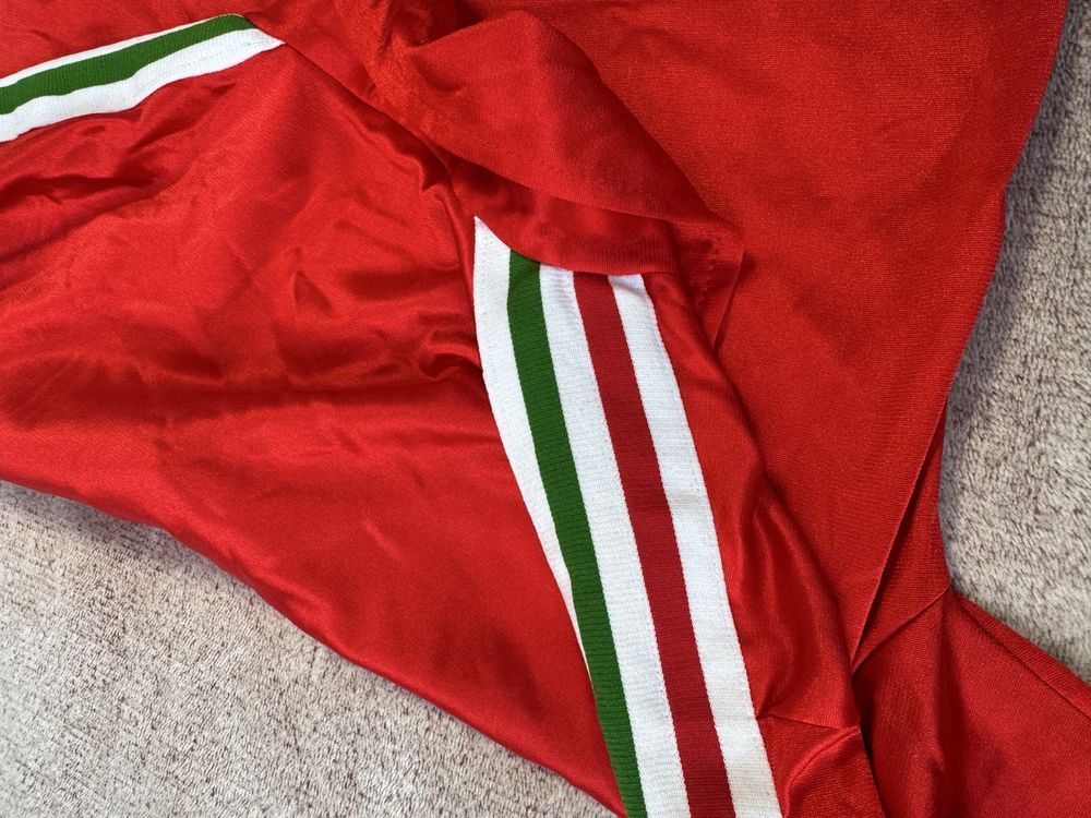 Adidas Vintage Adidas 80's Hungary Home Jersey Size US S / EU 44-46 / 1 - 6 Thumbnail