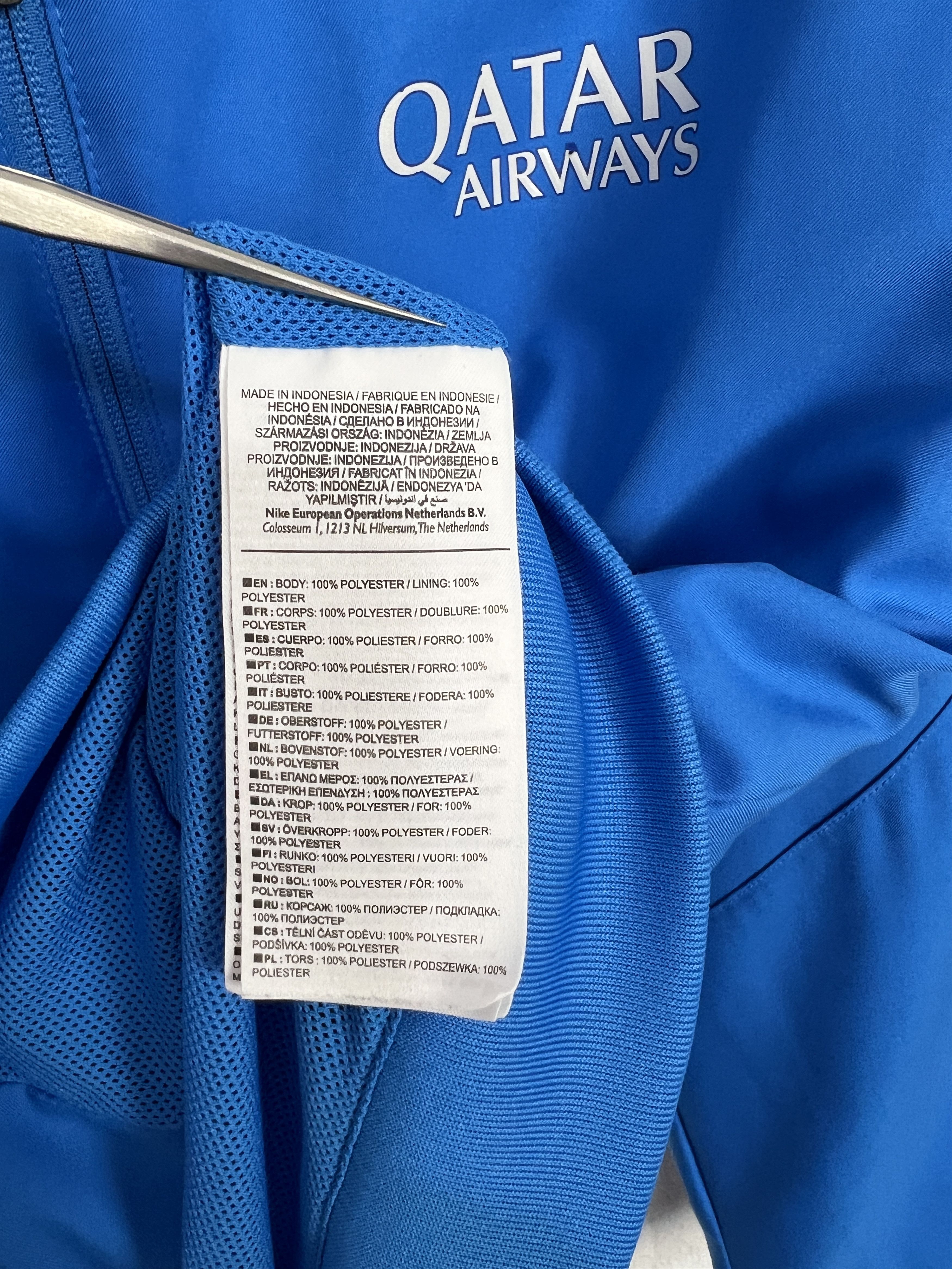 Nike Vintage Nike FC Barcelona Football Blue Train Jacket Soccer Size US M / EU 48-50 / 2 - 11 Thumbnail
