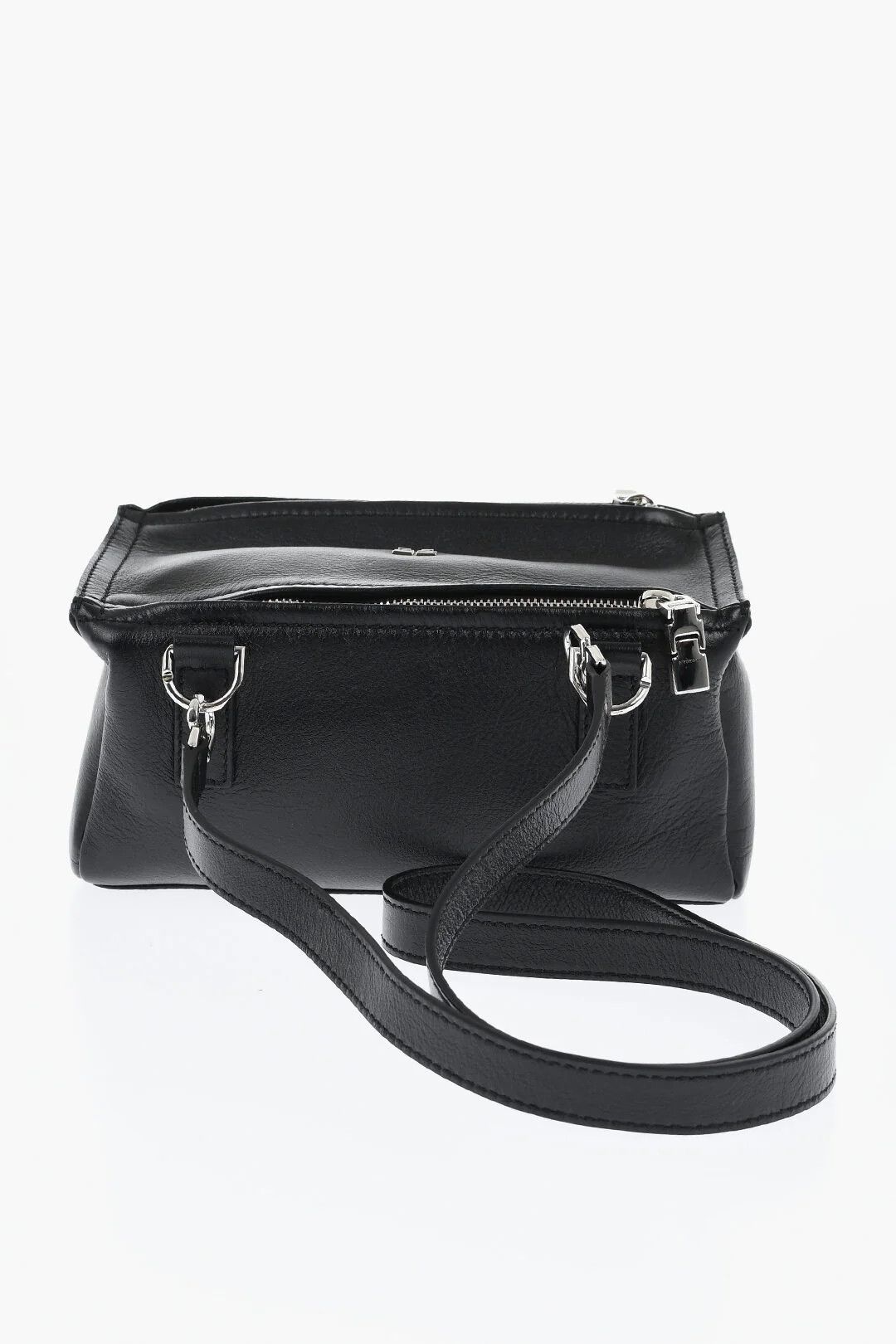 Givenchy og1mm0326 Size: OS / Hammered Leather Shoulder Bag in Black Size ONE SIZE - 2 Thumbnail