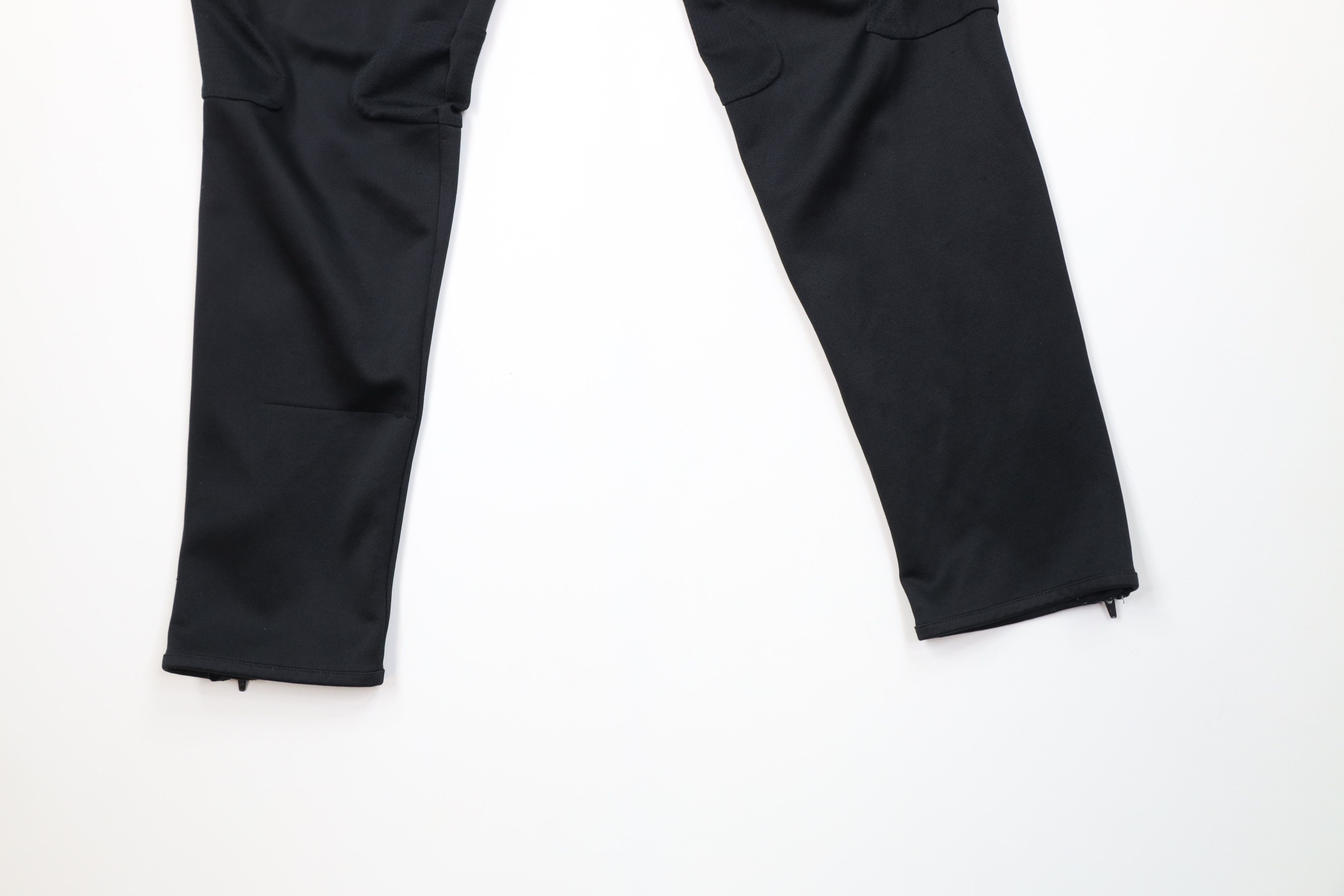 Adidas Vintage Y2K Adidas Striped Tapered Leg Soccer Warm Up Pants Size US 32 / EU 48 - 4 Thumbnail