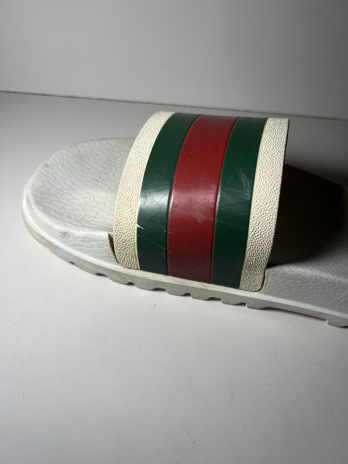 Gucci White Gucci Web slides Designer Pool slides Size US 7 / EU 40 - 14 Thumbnail