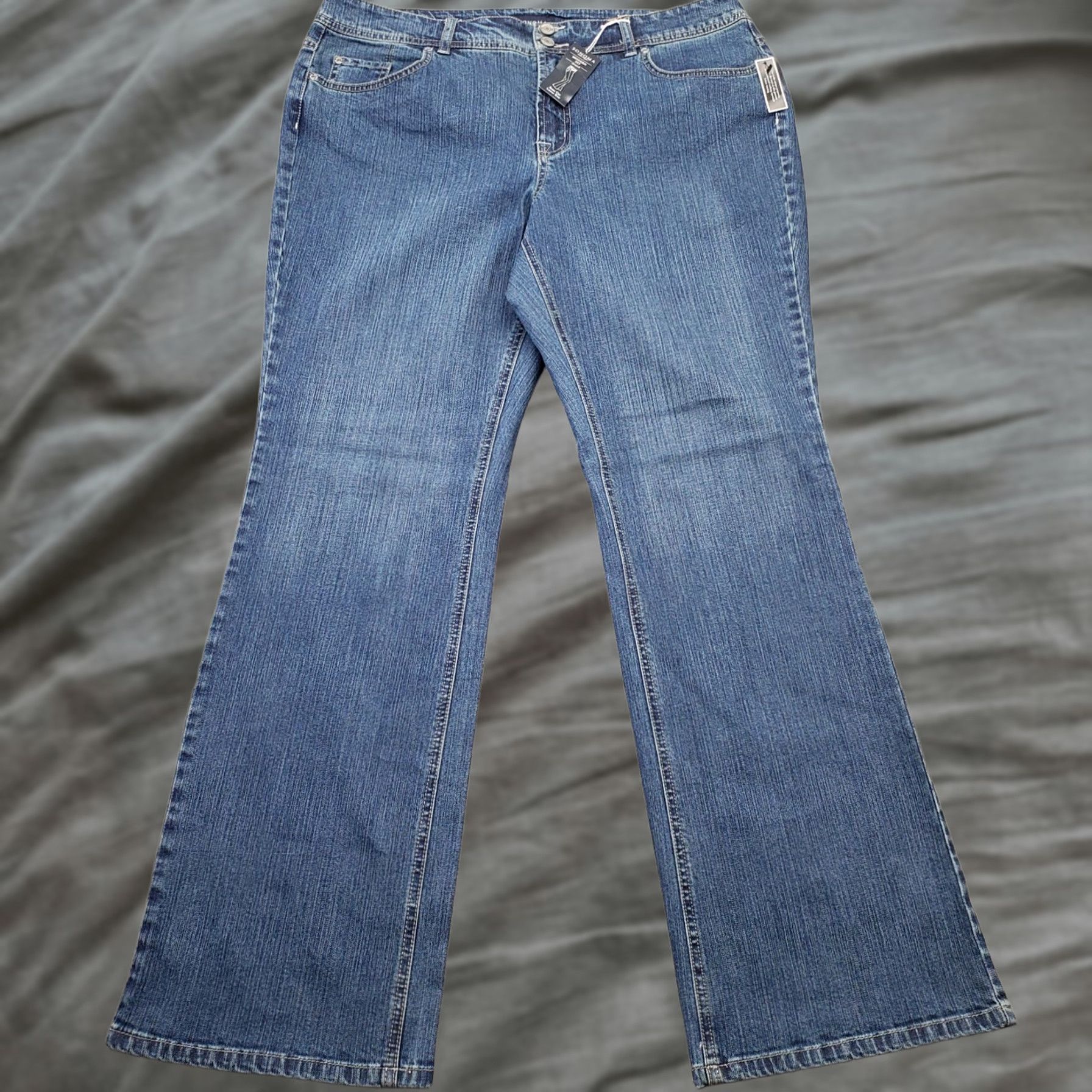 Vintage Sonoma Bootcut Jeans Womens 16 Blue Denim Modern Fit Stretch Low Rise Outdoor Jeans Size 38" / US 16 / IT 52 - 1 Thumbnail