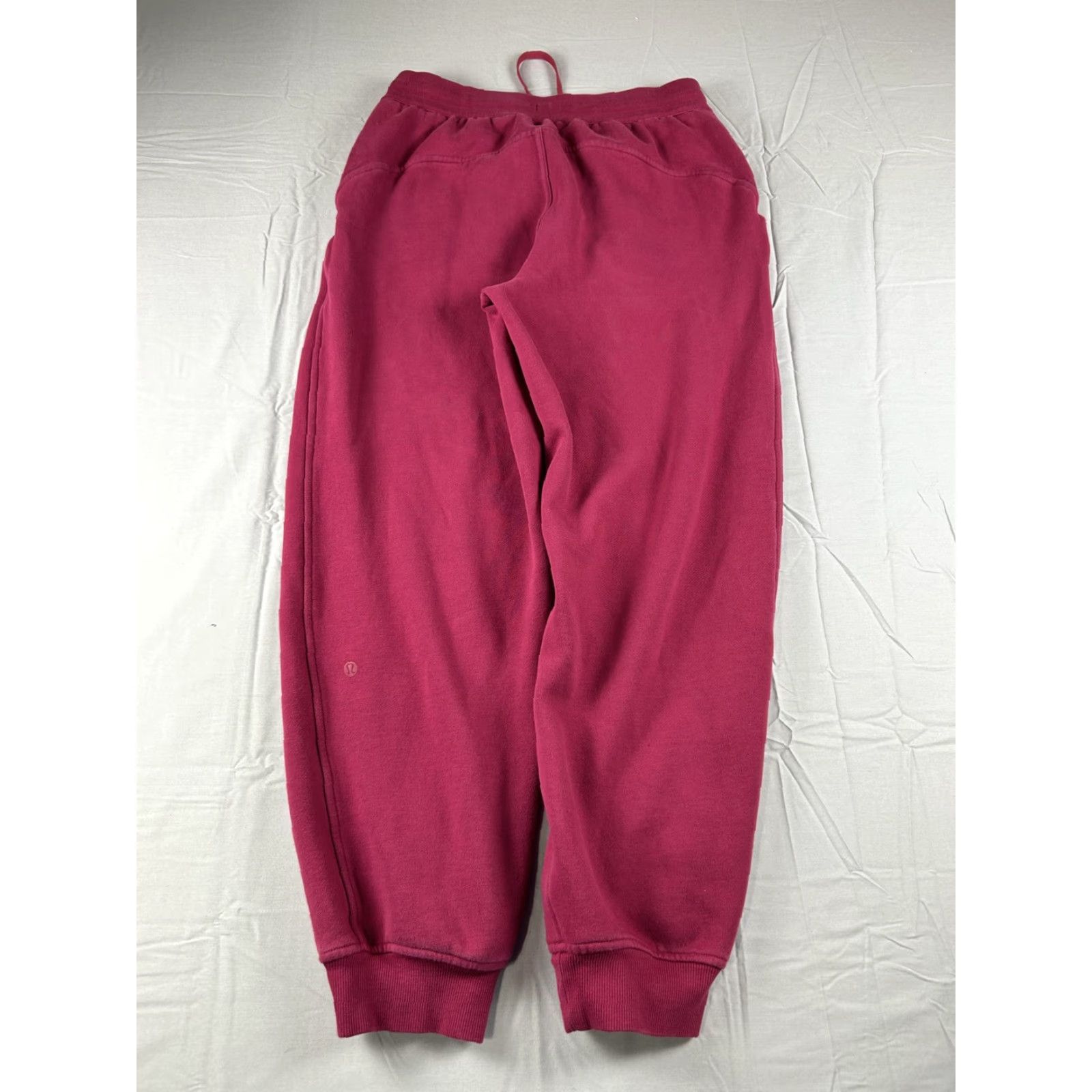 Lululemon Lululemon Warm Down Jogger Pants Women 6 Fleece Sweatpants Drawstring Berry Pink Jogger Pants Women 6 Pink Regular Pockets Elastic Waist Size 28" / US 6 / IT 42 - 2 Thumbnail