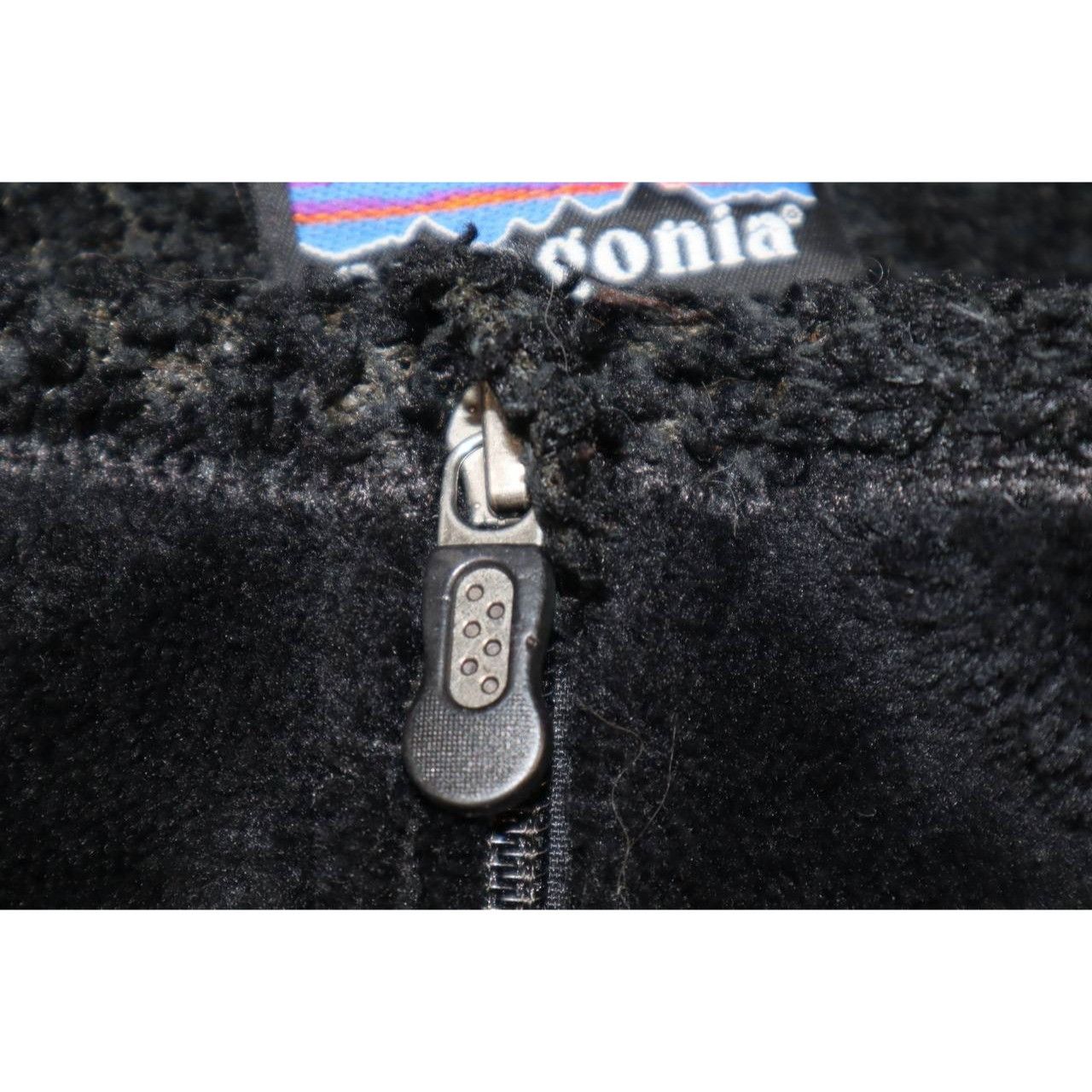 Patagonia Patagonia R4 Fleece Jacket XL Black Polartec Retro USA Size US XL / EU 56 / 4 - 6 Thumbnail