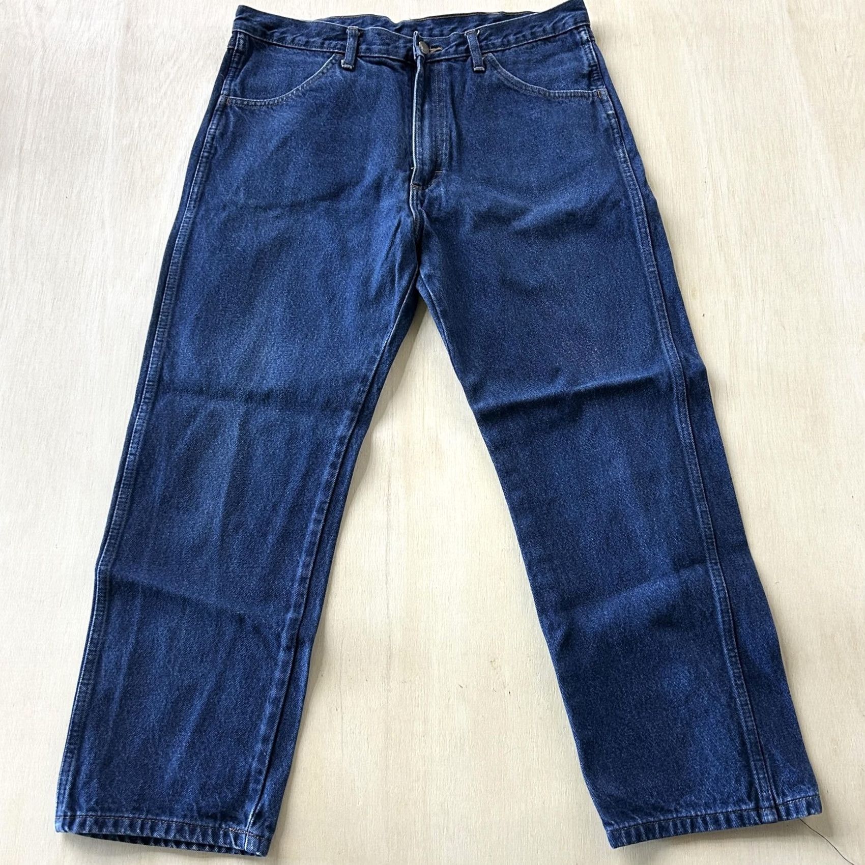 Vintage VINTAGE Rustler Jeans Mens 44x30 Blue Dark Wash Denim Straight Relaxed Fit Jeans Mens 44 Regular Dark Blue Pockets Zip Size US 44 / EU 60 - 2 Thumbnail
