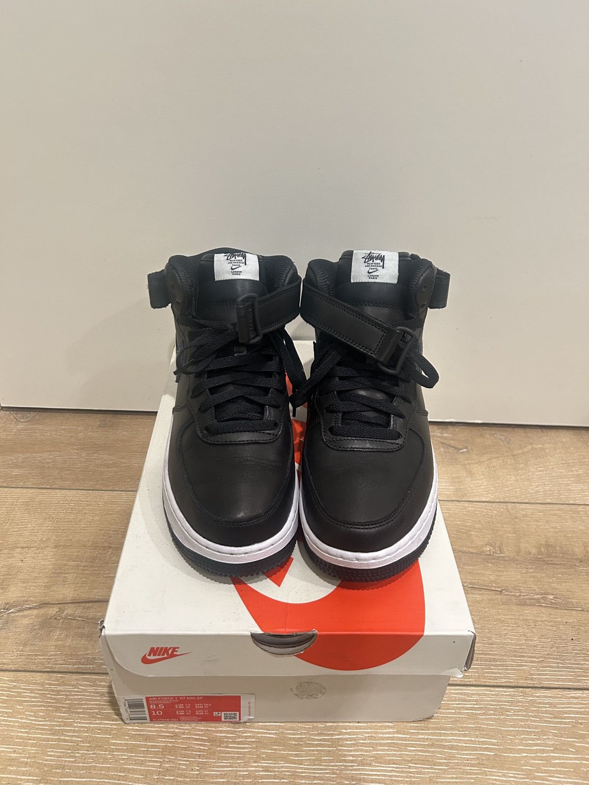 Nike × Stussy Nike Air Force 1 Mid - Stussy Size US 8.5 / EU 41-42 - 1 Thumbnail