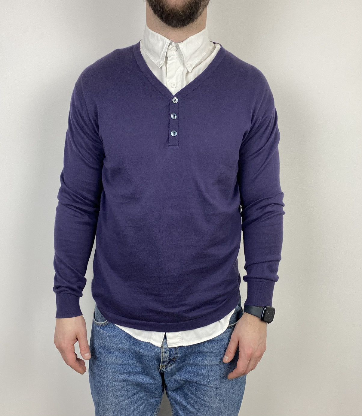John Smedley Men’s John Smedlay V-Neck Sweater size L Size US L / EU 52-54 / 3 - 1 Thumbnail