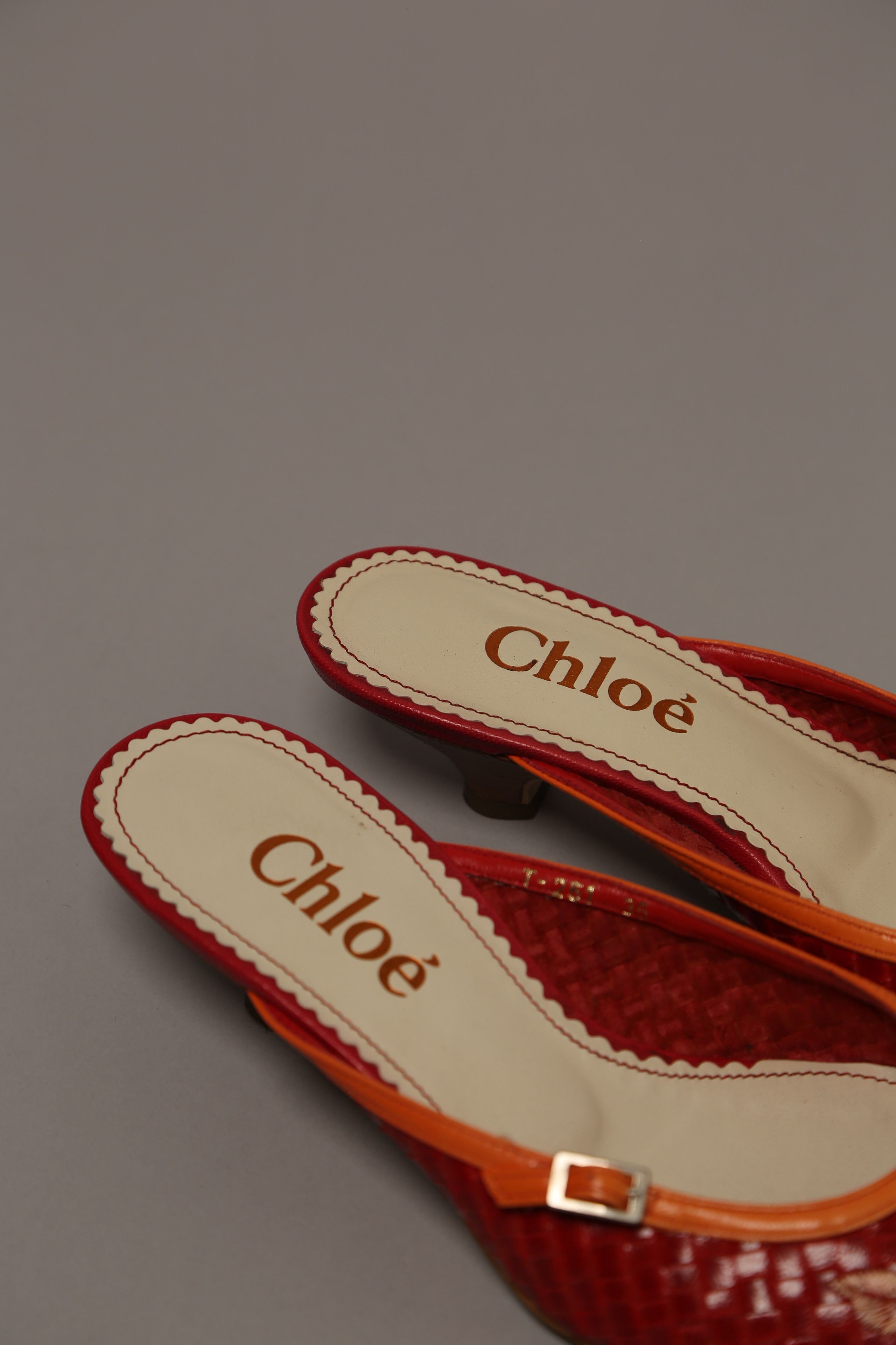 Chloe Extremely Rare Chloe Mules Size US 5 / IT 35 - 6 Thumbnail