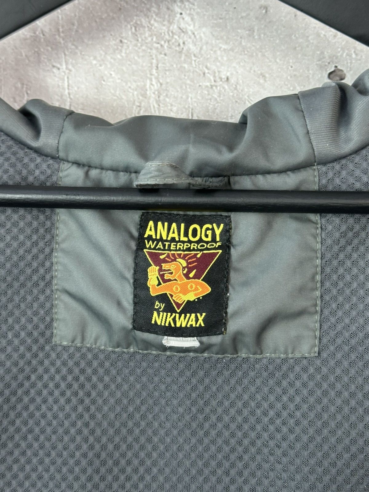 Other Paramo Analogy Waterproof by Nikmax Red-Grey Hooded Jacket Size US XL / EU 56 / 4 - 23 Thumbnail