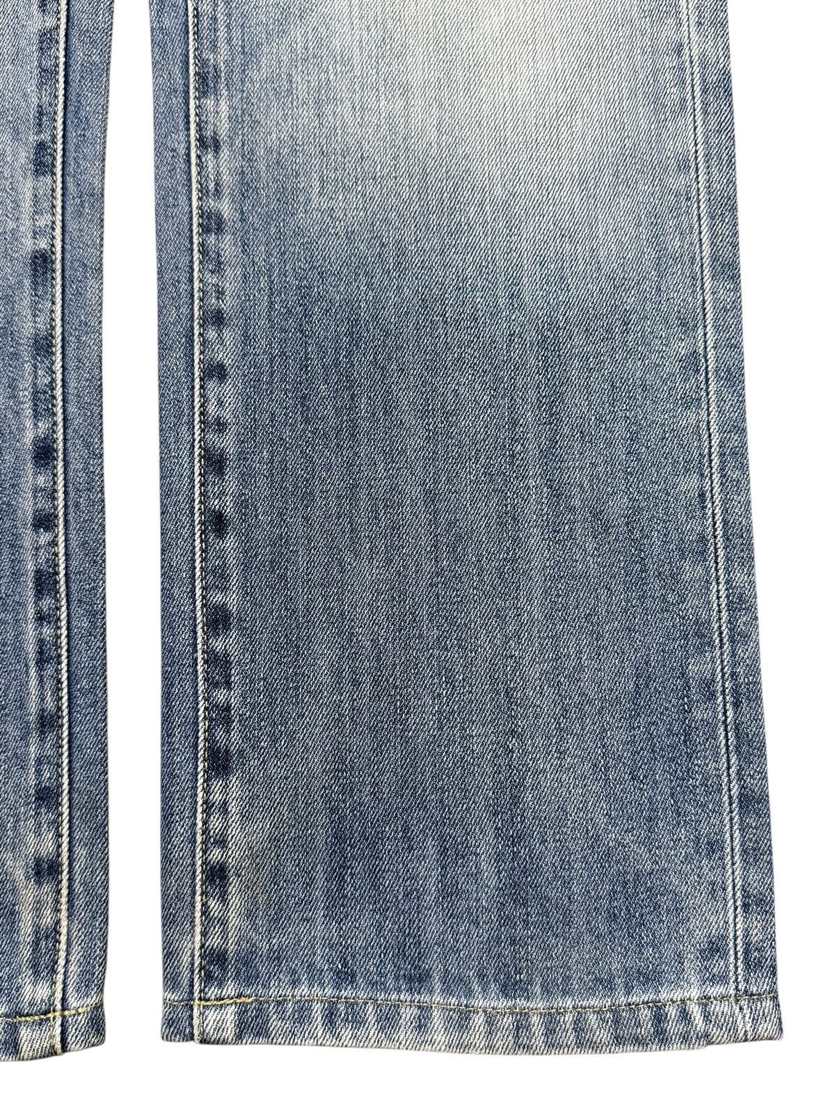 Uniqlo Vintage Y2K Uniqlo Light Faded Wash Distress Straight Leg Size US 32 / EU 48 - 8 Thumbnail