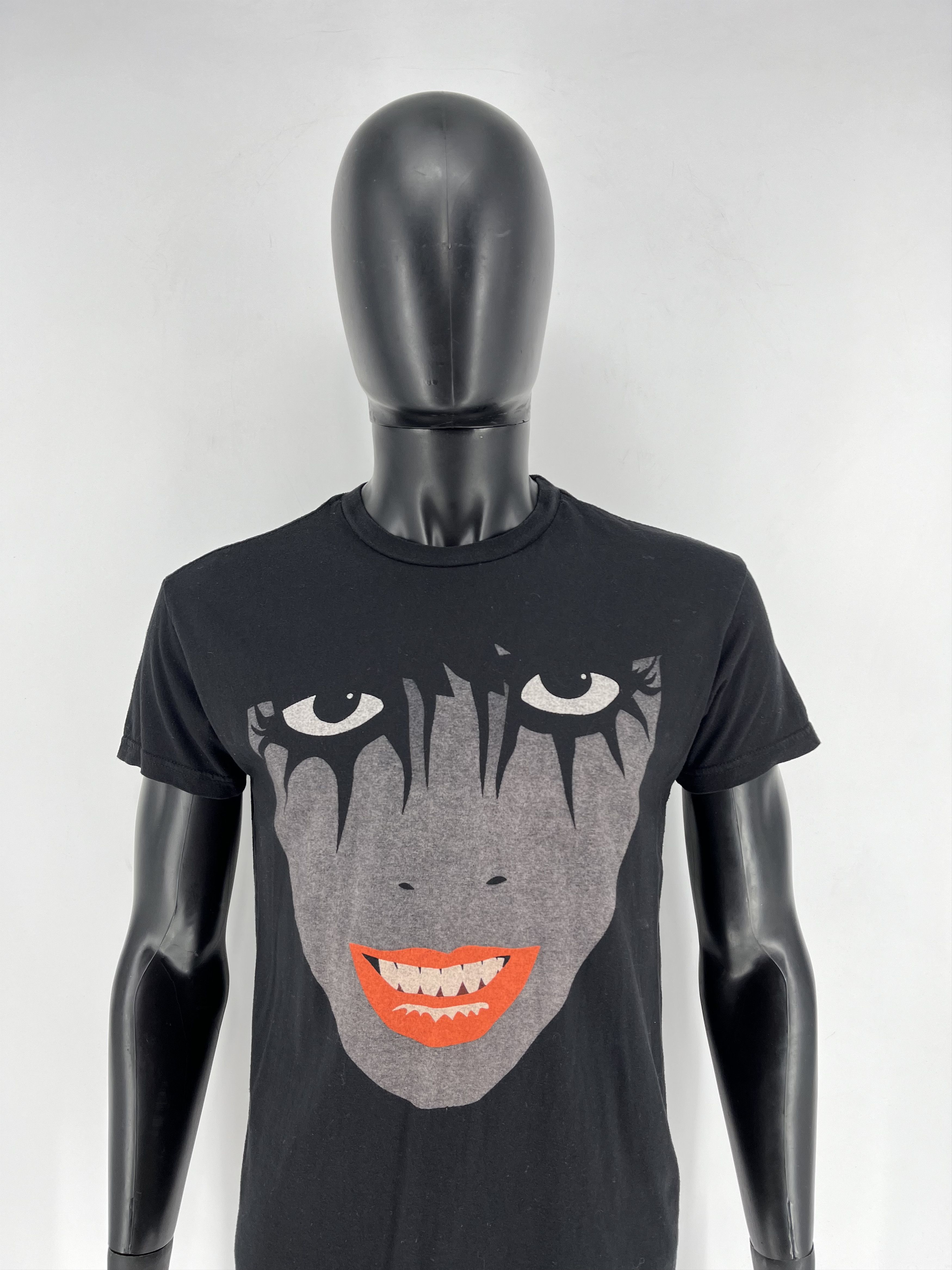 Band Tees × Vintage Vintage Mother Feather Logo On Black Horror Face Size S Size US S / EU 44-46 / 1 - 1 Thumbnail