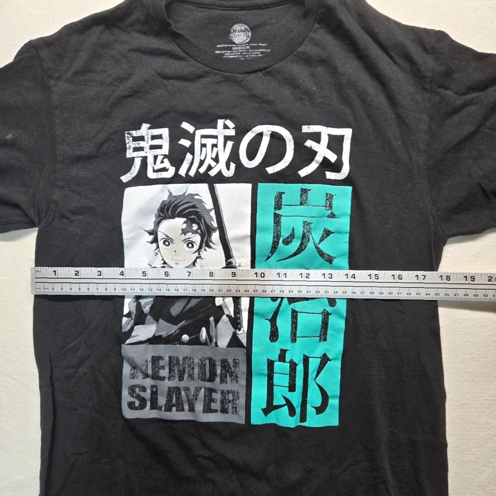 Vintage Demon Slayer Tanjiro Kamado Graphic Tee Men’s Adult Medium Faded Black Anime T-Shirt Size US M / EU 48-50 / 2 - 4 Thumbnail