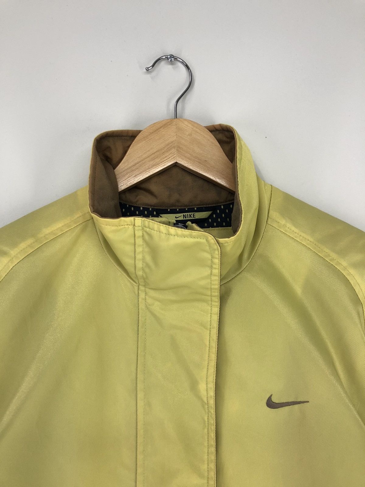 Nike Vintage 90s Nike Windbreaker Faded Jacket Size US M / EU 48-50 / 2 - 4 Thumbnail