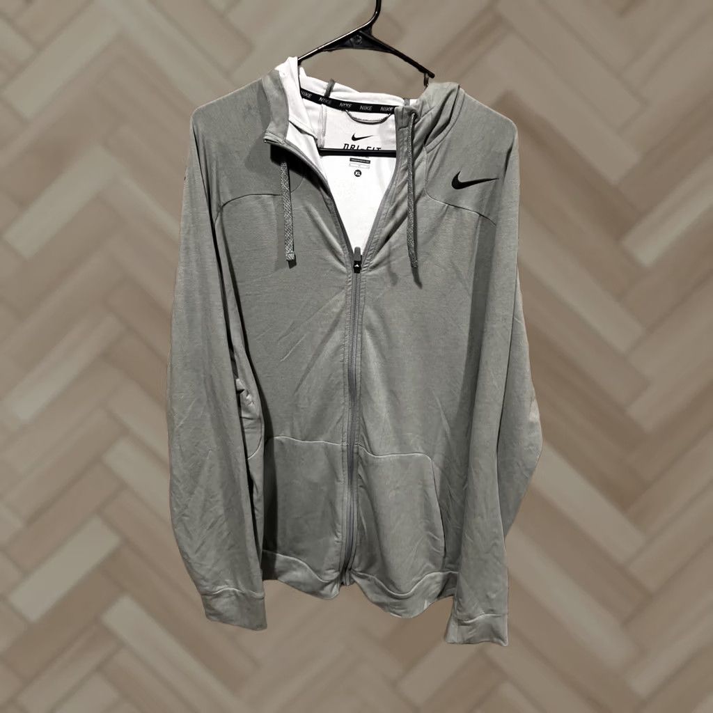 Nike Nike Dri-Fit Touch Fleece Full-Zip Jacket Mens XL Gray Size US XL / EU 56 / 4 - 1 Thumbnail