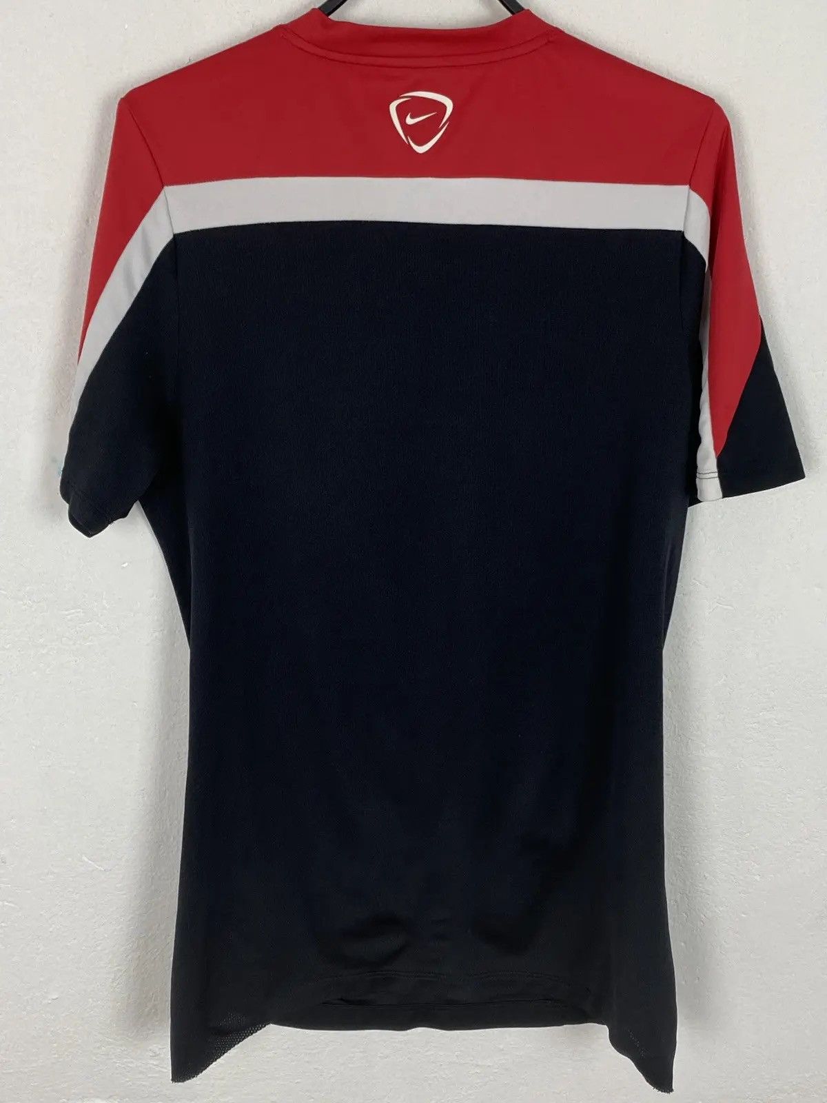 Nike Nike Manchester United 2014/15 Training Kit Soccer Jersey Size US L / EU 52-54 / 3 - 6 Thumbnail