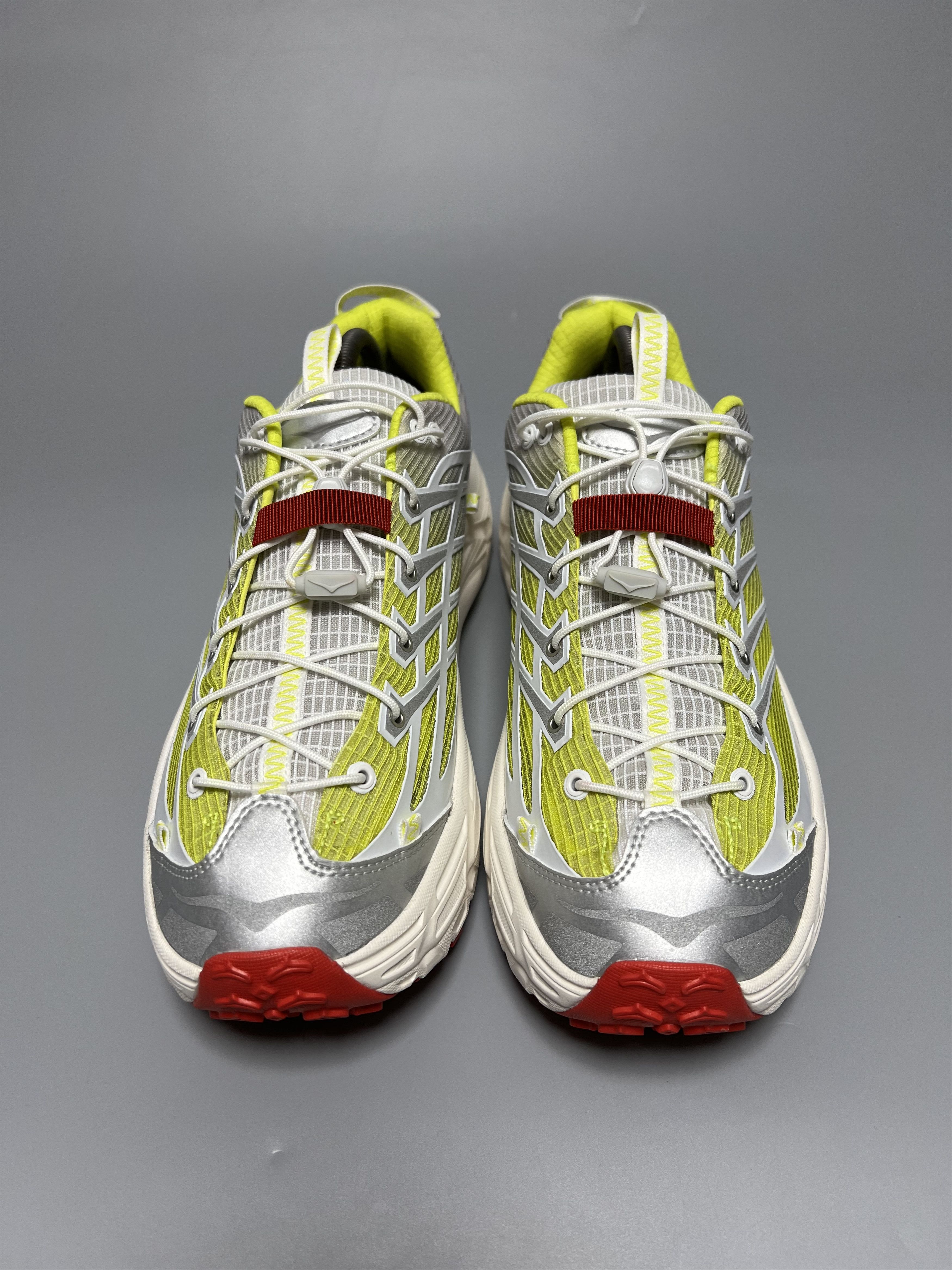 Hoka × J.McLaughlin Hoka One One Nicole McLaughlin x Mafate Speed Three2 High Size US 12 / EU 45 - 9 Thumbnail
