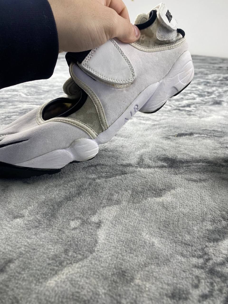 Nike Vintage Nike Air Rift Tabi Sandals Sneakers Men US 10 Size US 10 / EU 43 - 18 Thumbnail