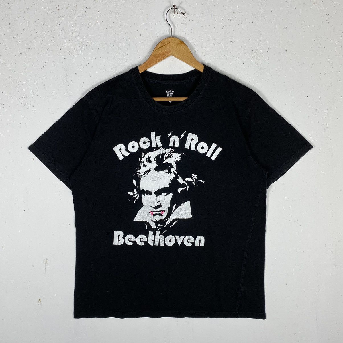 Japanese Brand 🔥 ROCK 'N' ROLL BEETHOVEN GRANIPH TEE Size US L / EU 52-54 / 3 - 2 Thumbnail