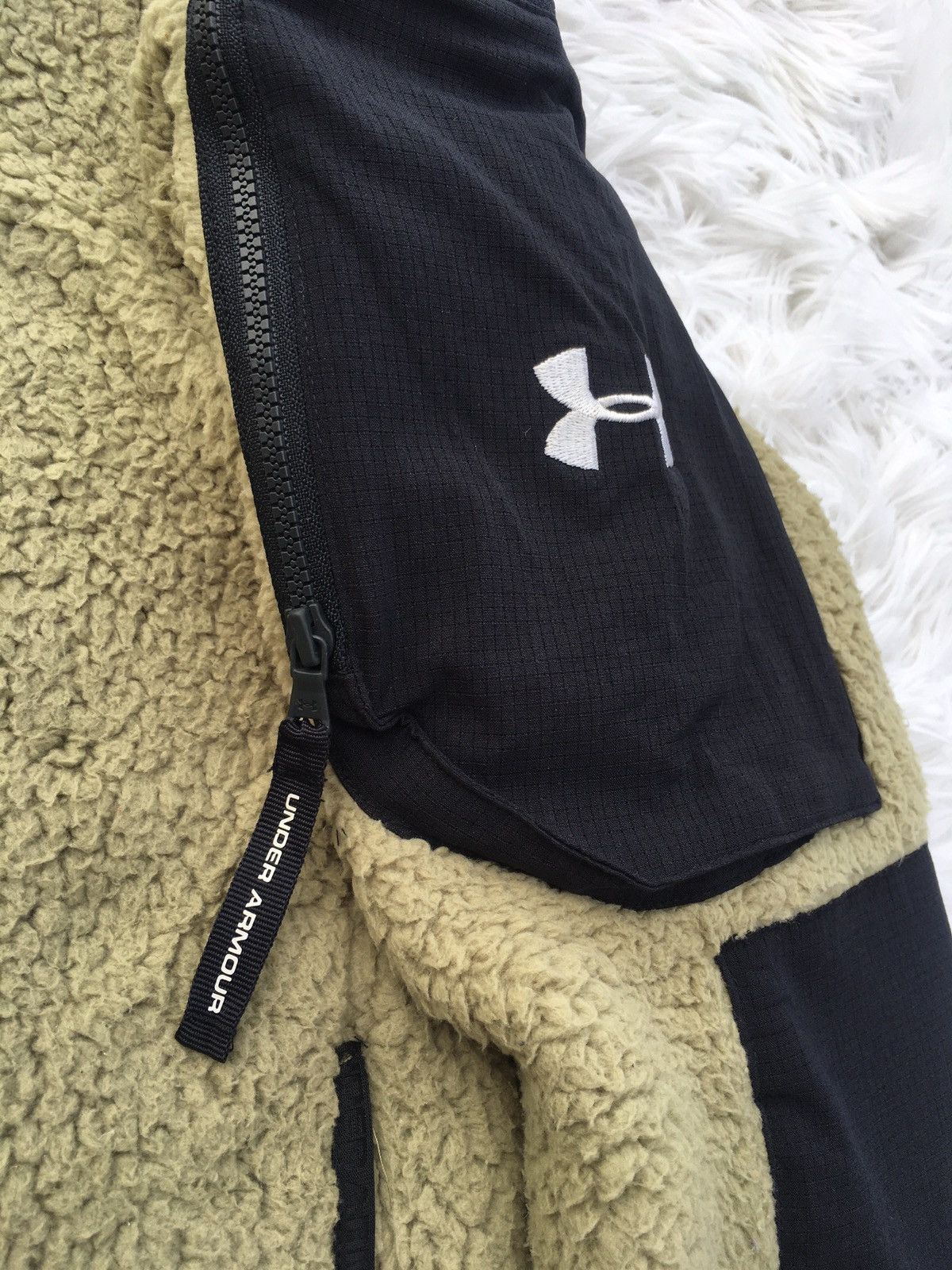 Under Armour Rare Vintage Under Armour Sweater Size US M / EU 48-50 / 2 - 11 Thumbnail