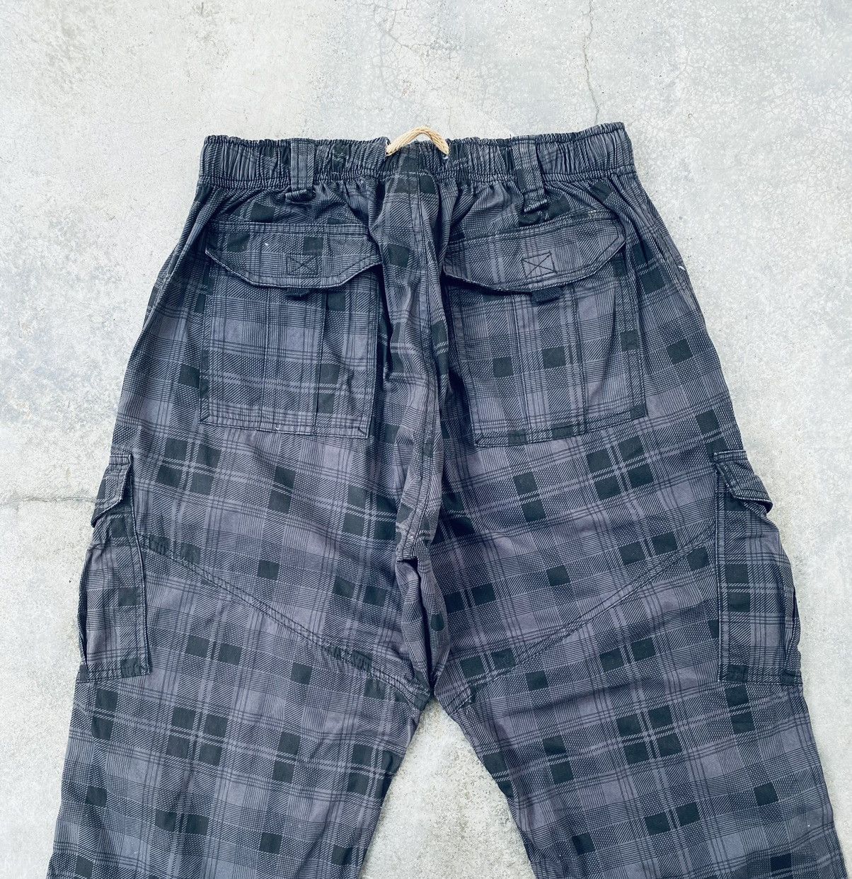 Vintage Vintage Grind Skateboard Plaid Cargo Pants Size US 30 / EU 46 - 4 Thumbnail