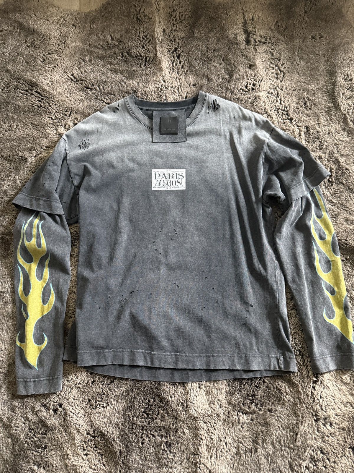 Givenchy GIVENCHY Overlapped Flames L/S Shirt Size US XL / EU 56 / 4 - 1 Thumbnail