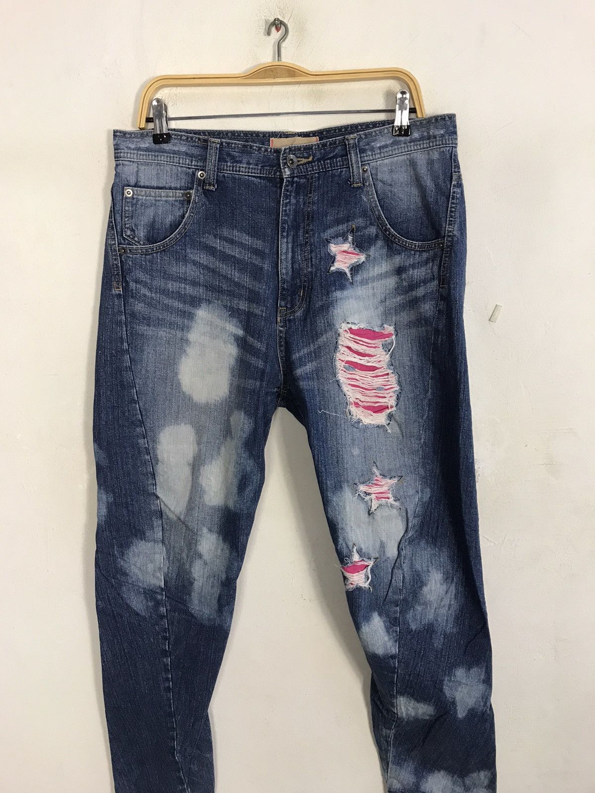 Japanese Brand Hop Hips Ripped Distressed Indigo Denim Fits Size 34 Size US 34 / EU 50 - 3 Thumbnail