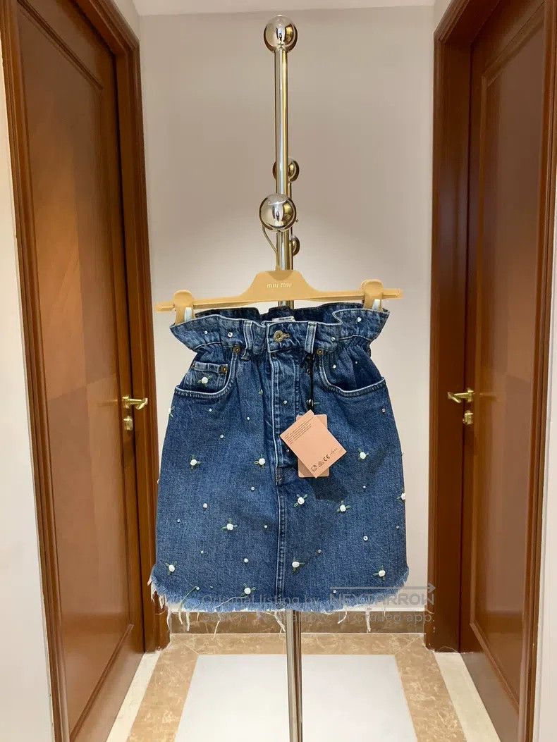 Miu Miu Miu Miu 36 Cowboy overskirt Size 35" - 1 Thumbnail