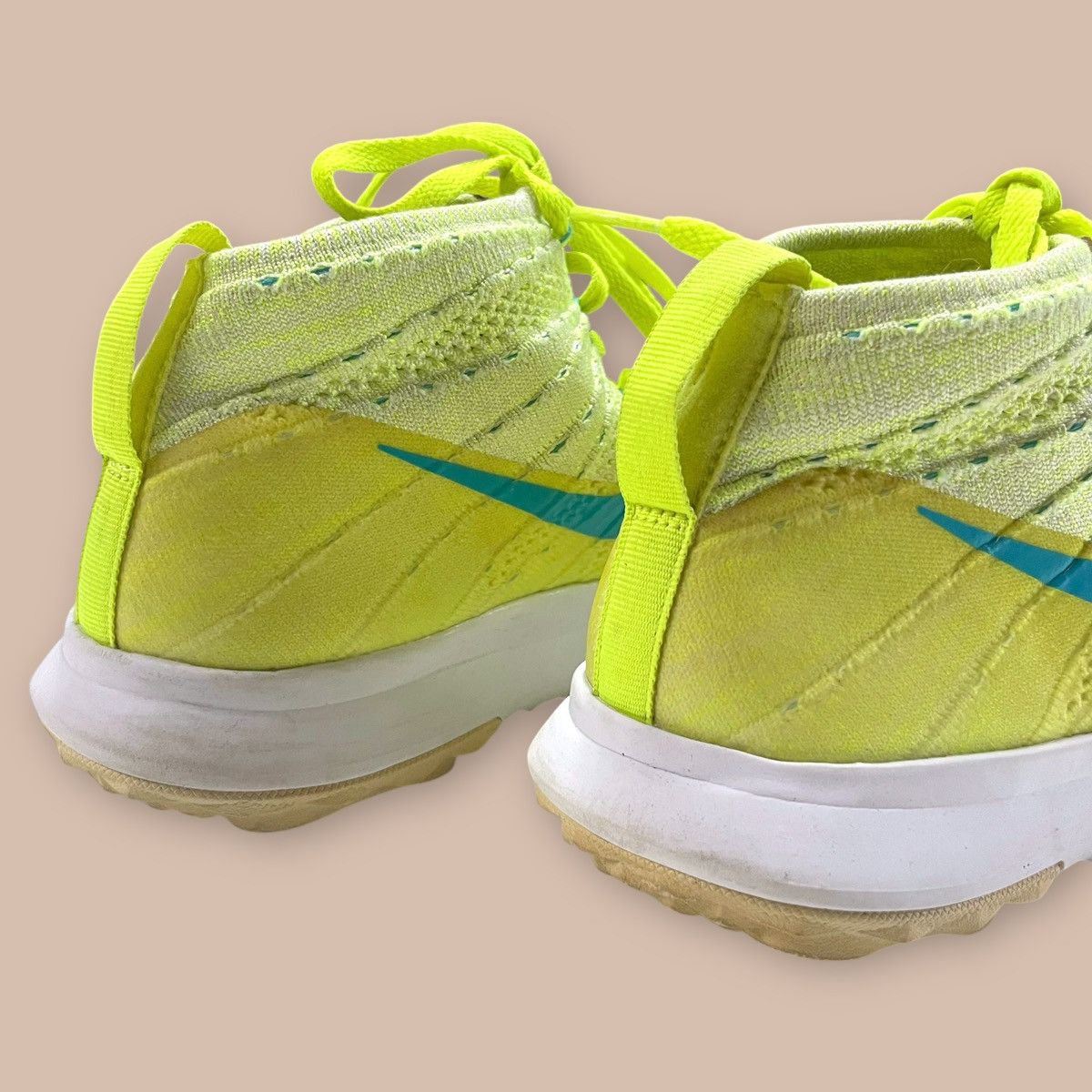 Nike Nike Flyknit Chukka Spikeless Golf Shoes Size US 6 / EU 39 - 16 Thumbnail