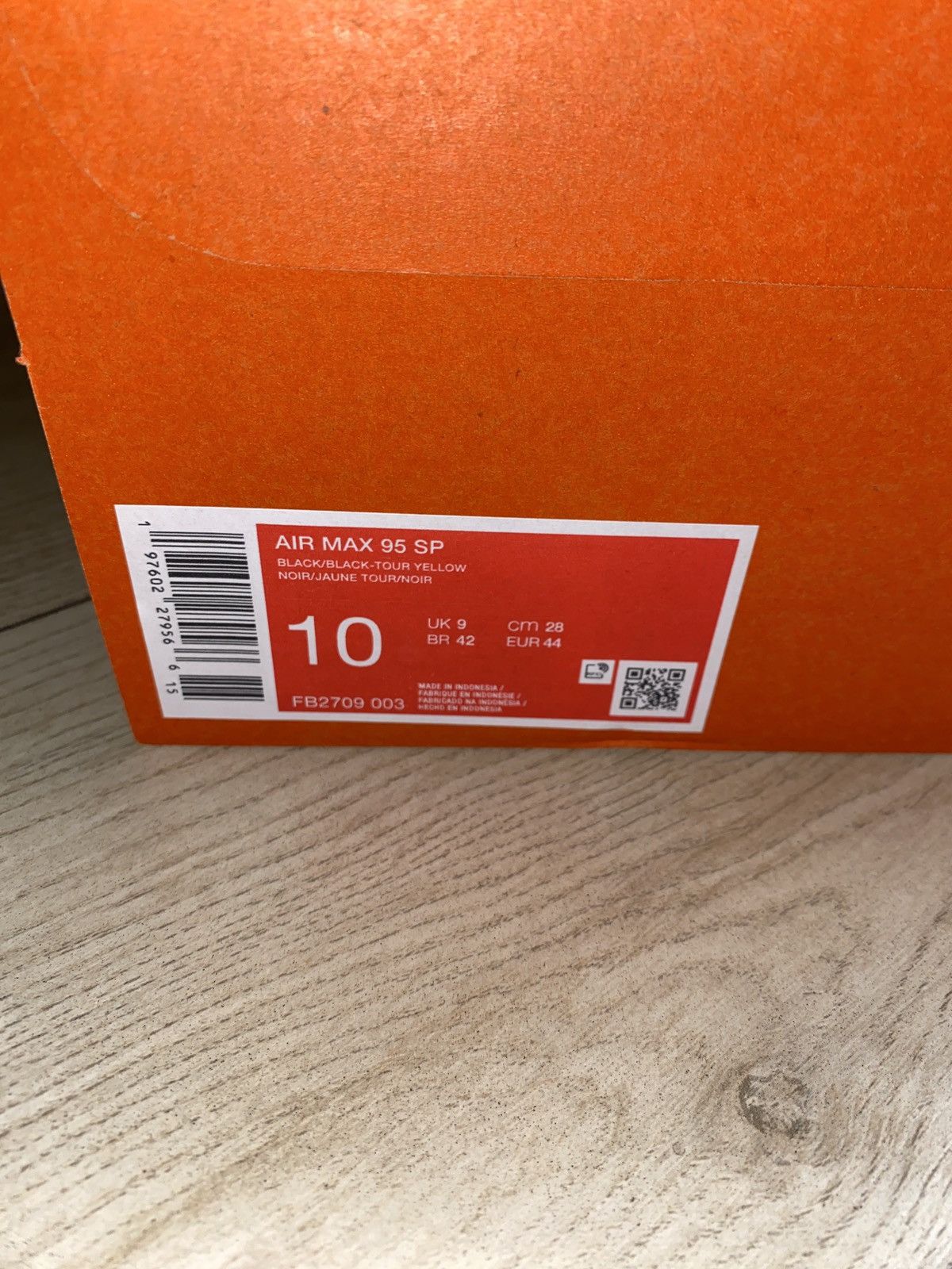 Corteiz × Nike Air Max 95 ‘Honey Blacks’ Size US 10 / EU 43 - 13 Thumbnail