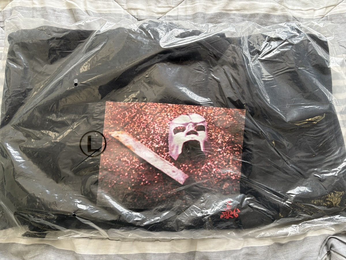 MF Doom × Supreme Supreme MF DOOM Hooded Sweatshirt Size US L / EU 52-54 / 3 - 1 Thumbnail
