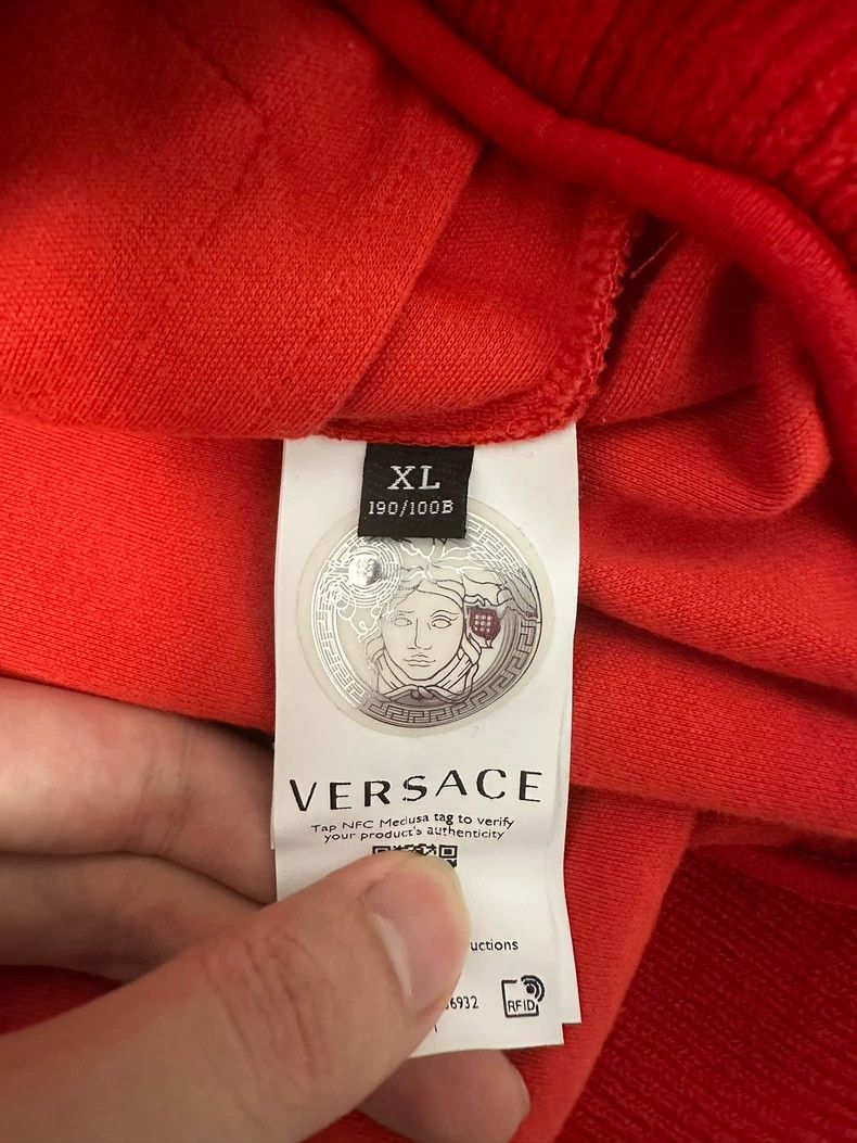 Versace Versace A cropped dropped shoulder jacket with a high neck Size US XL / EU 56 / 4 - 7 Thumbnail