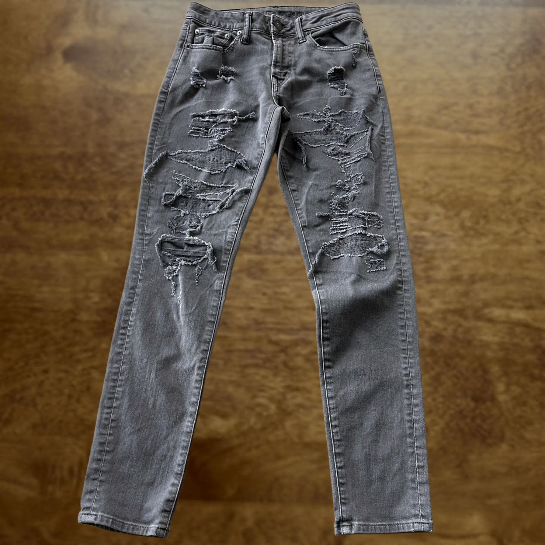 American Eagle Outfitters VINTAGE? No. American Eagle Airflex+ Jeans Mens 28x32 Gray Denim Slim Skinny Distressed Size US 28 / EU 44 - 1 Thumbnail