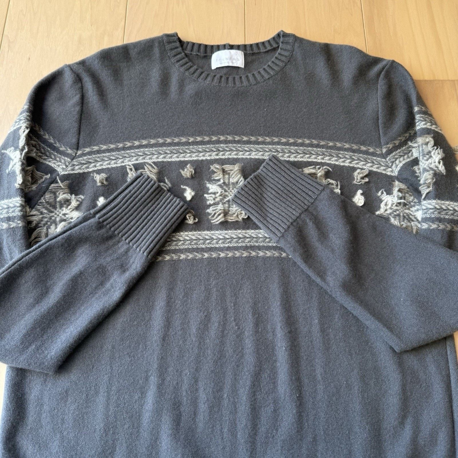 Iceberg Vintage Iceberg Wool Sweater M Gray Wool Pullover Snowflake Size US M / EU 48-50 / 2 - 4 Thumbnail