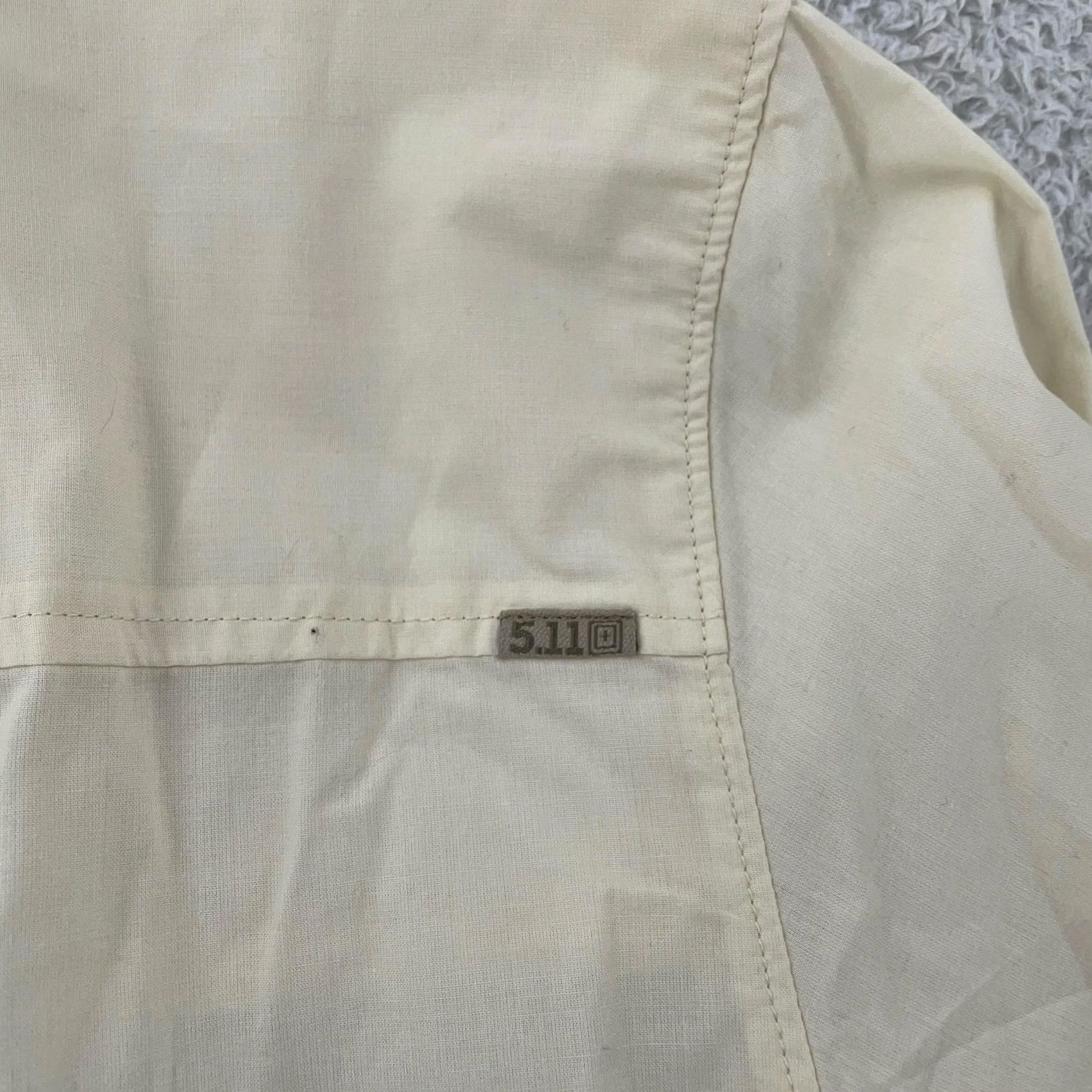 Vintage 5.11 Tactical Shirt Mens Medium Ivory Igor Solid L/S Snap Front Rapid Entry Size US M / EU 48-50 / 2 - 6 Thumbnail