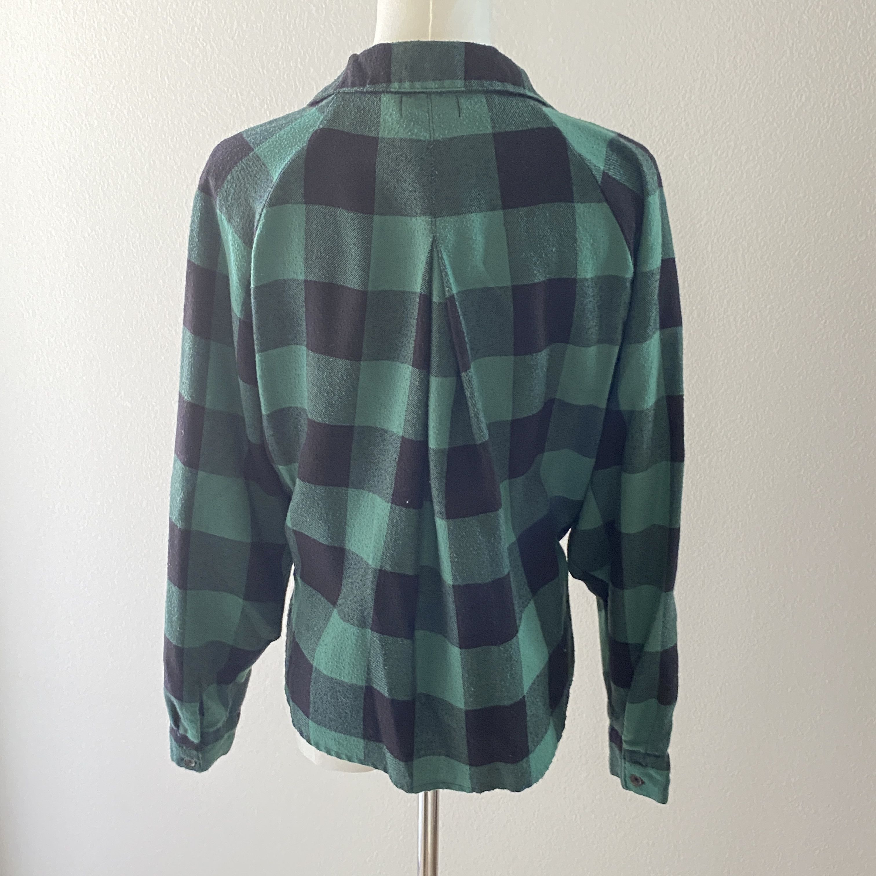 Urban Outfitters BDG Urban Outfitters Green Black Plaid Tie Front Flannel Top Size XS / US 0-2 / IT 36-38 - 7 Thumbnail