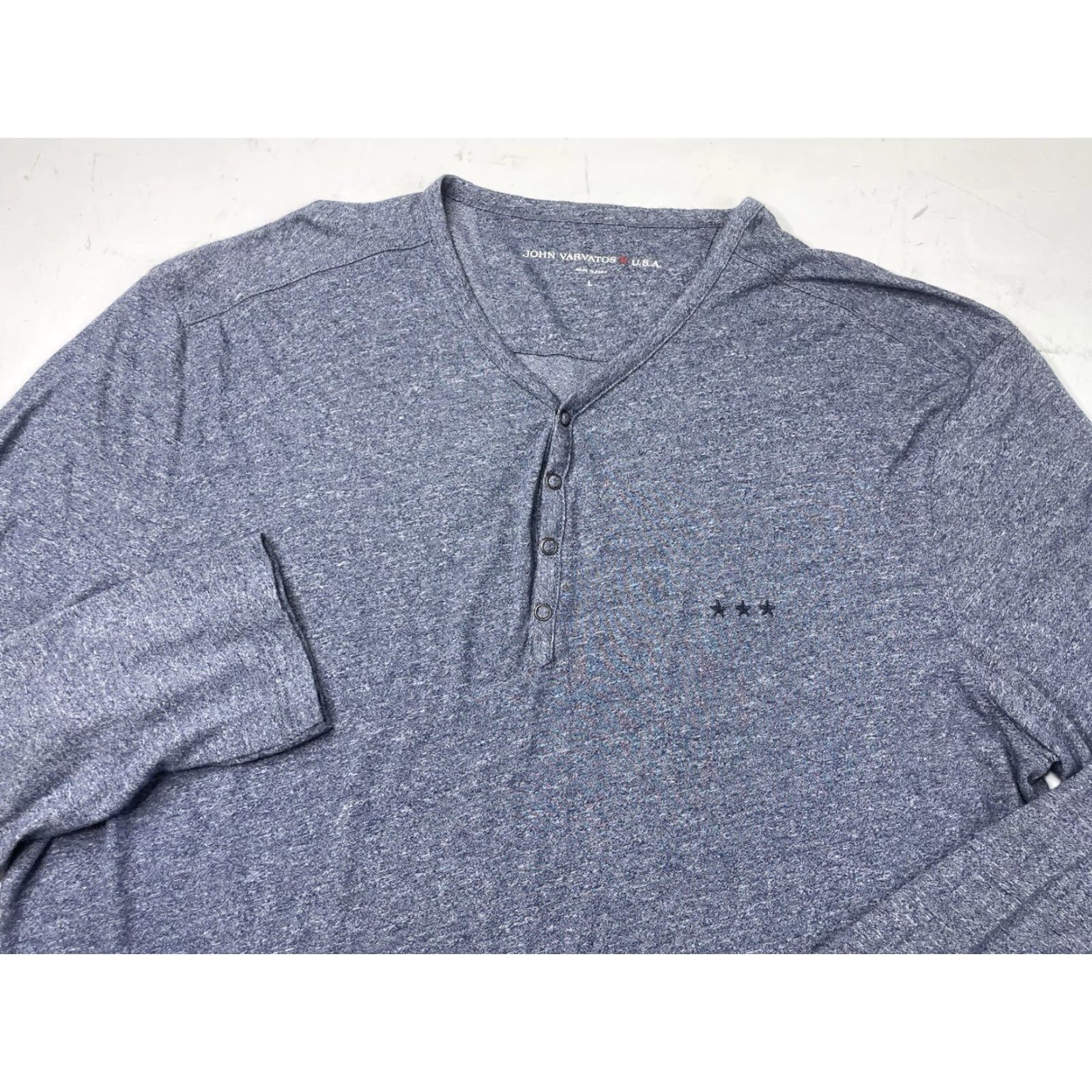 John Varvatos VINTAGE John Varvatos Star USA Mens Large Henley Shirt Snap Placket Lightweight Stretch Cotton Blue Long Sleeve Regular Fit 2010s Mens T-Shirt Size US L / EU 52-54 / 3 - 2 Thumbnail