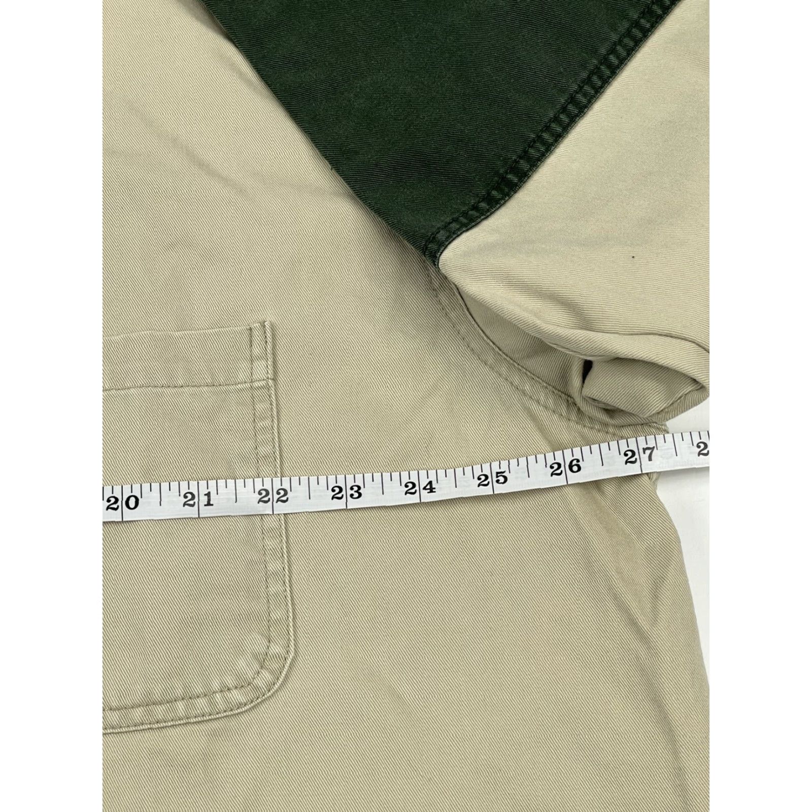 Vintage VINTAGE Woolrich Shirt XX-Large Button-Up Long Sleeve Hunting Quilted Shoulder Khaki Beige Padded Logo Mens Size US XXL / EU 58 / 5 - 5 Thumbnail