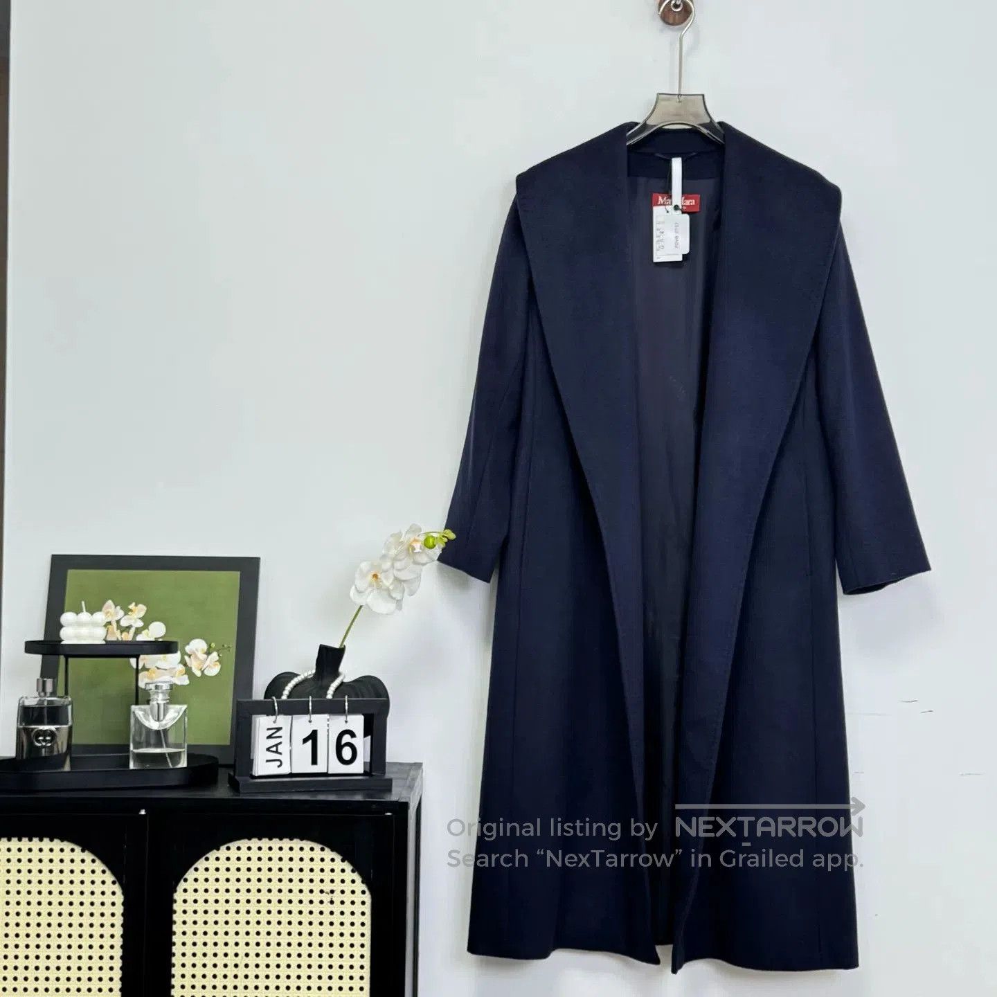 Max Mara Maxmara Navy Water Ripple Coat. Size S / US 4 / IT 40 - 1 Thumbnail